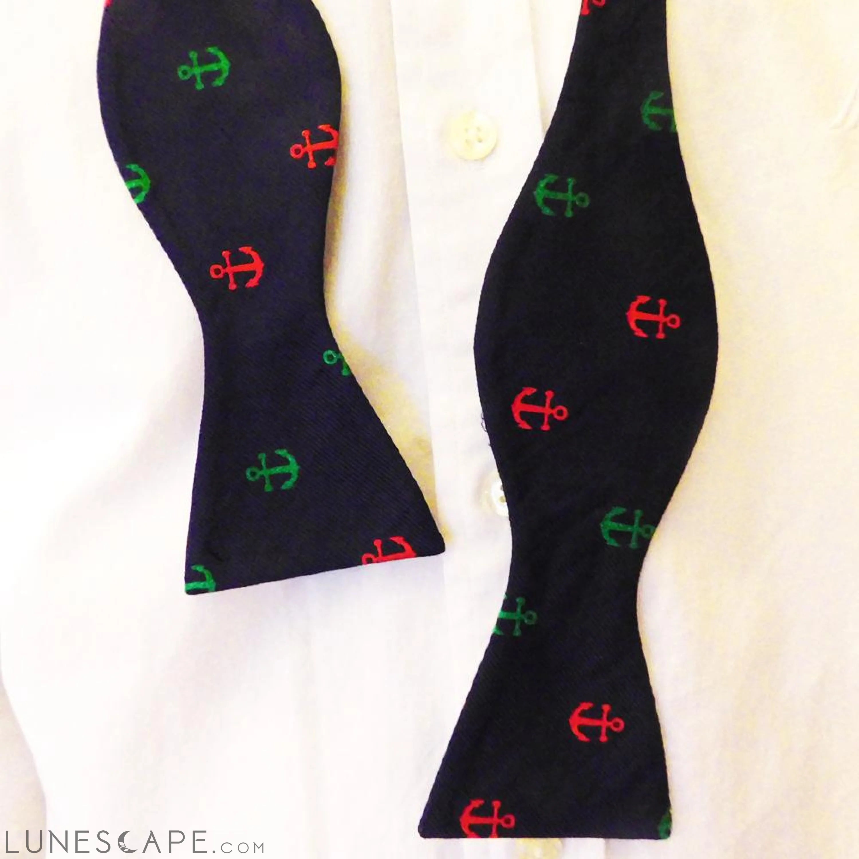 Anchor Bow Tie - Port & Starboard, Woven Silk LUNESCAPE