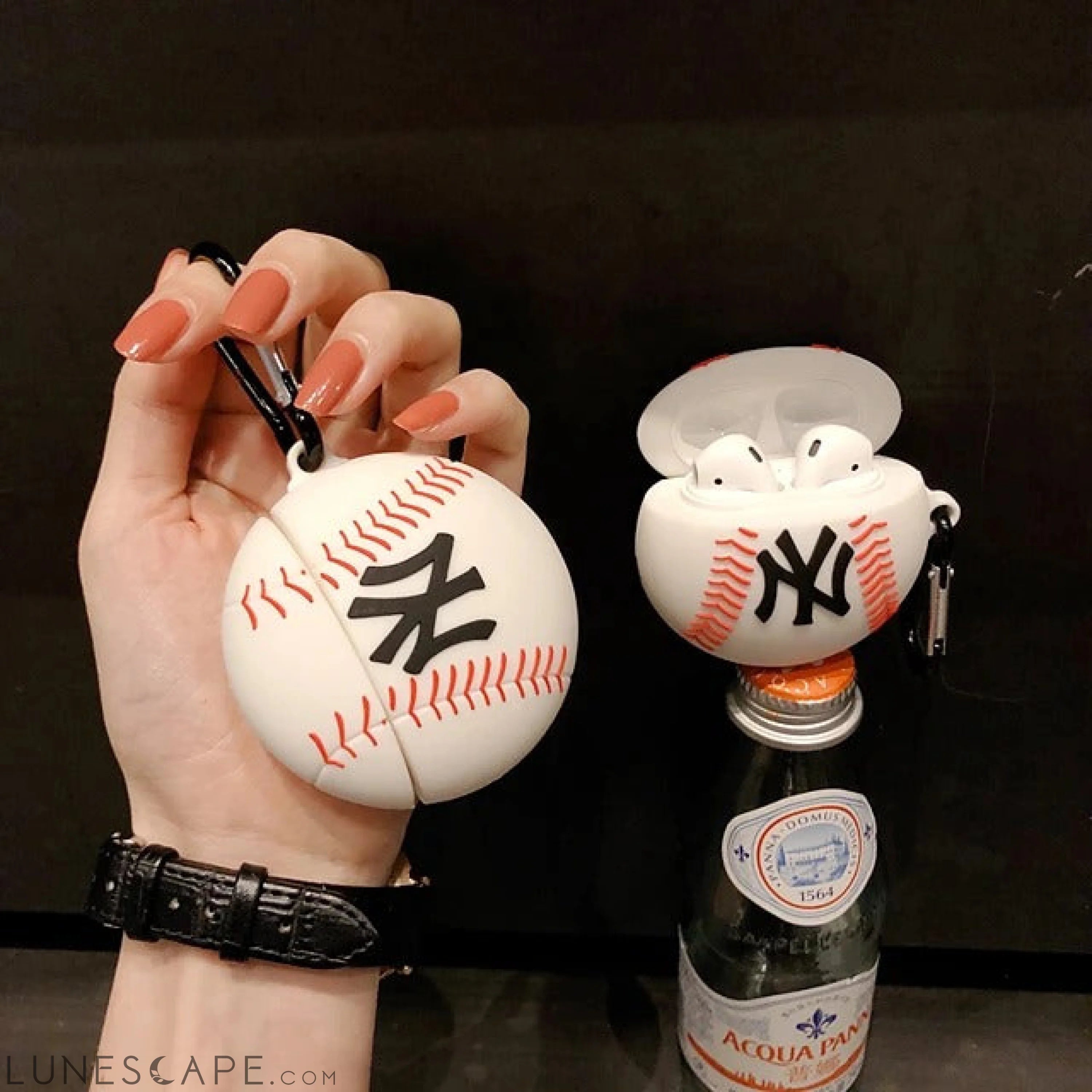 Baseball AirPods Headphone Case LUNESCAPE