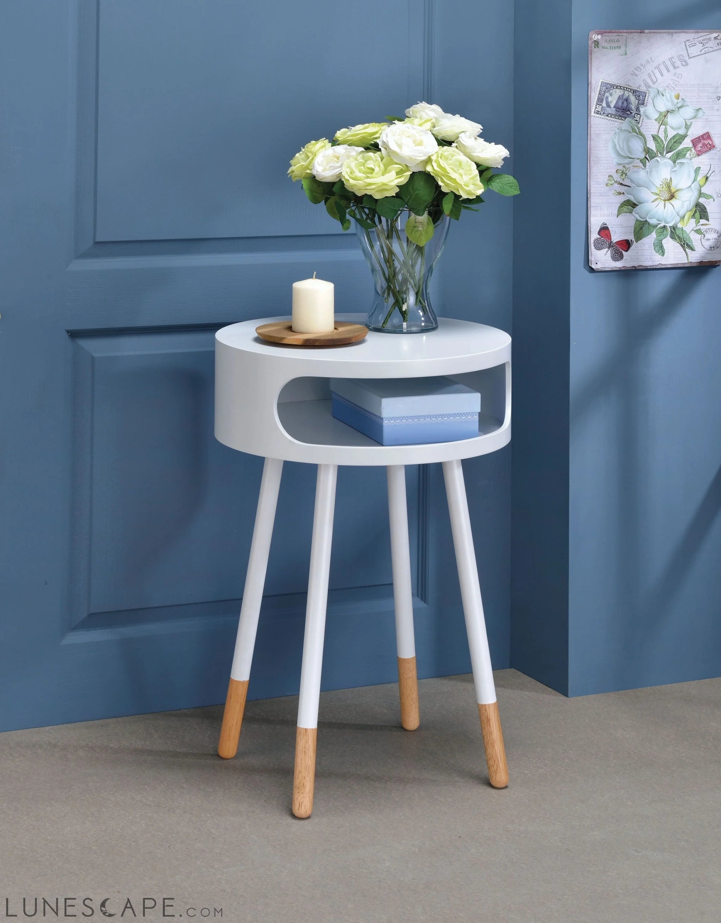 Bentwood Black Retro Round Wooden End Table LUNESCAPE