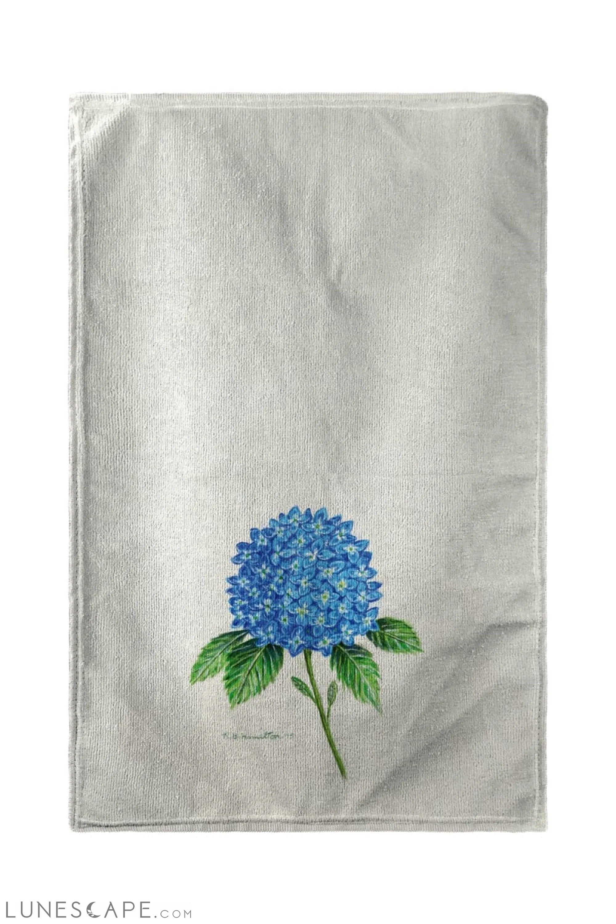 Betsy Drake Dicks Hydrangea Beach Towel - 30 x 50 in. LUNESCAPE