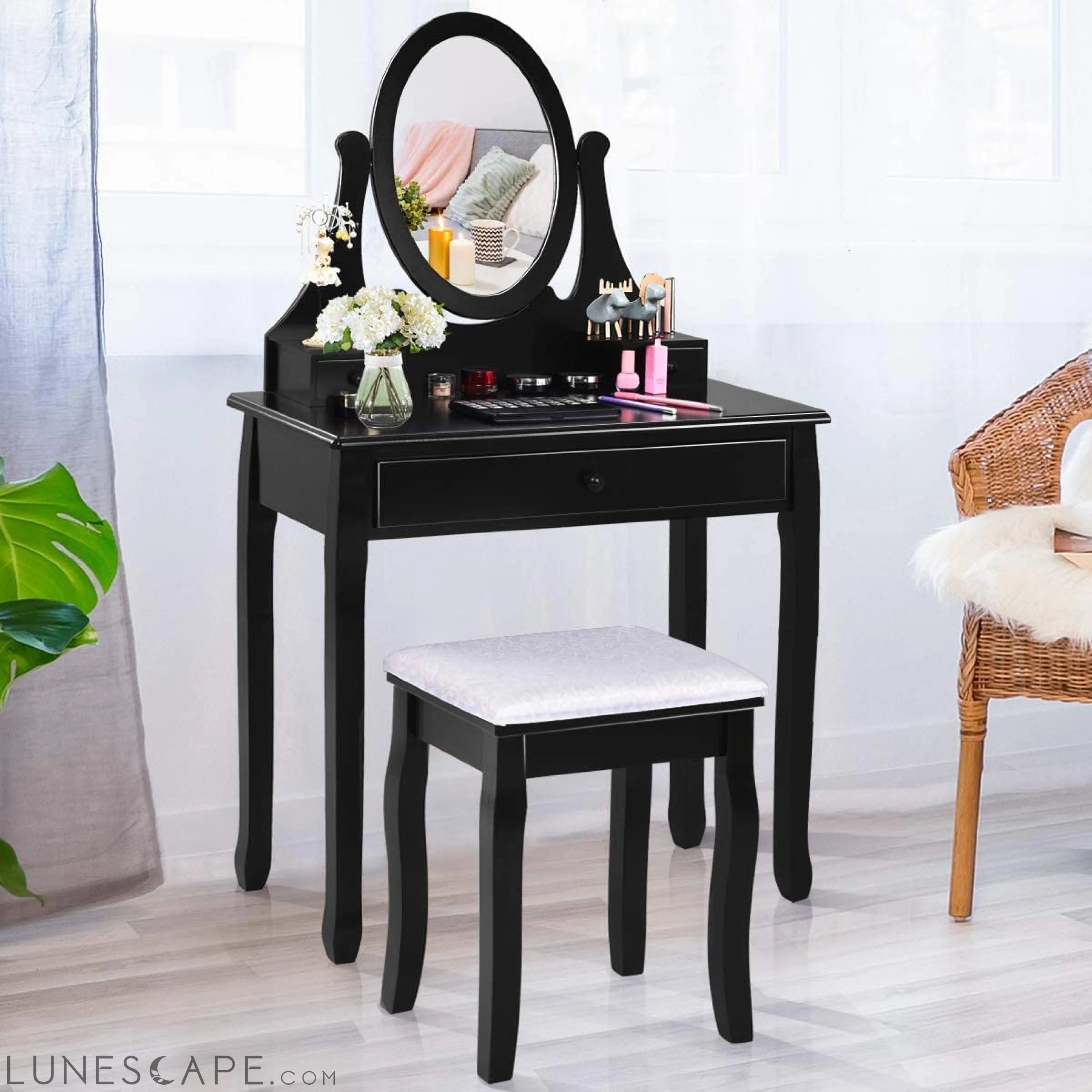 Black Oval Mirror Makeup Vanity Set LUNESCAPE