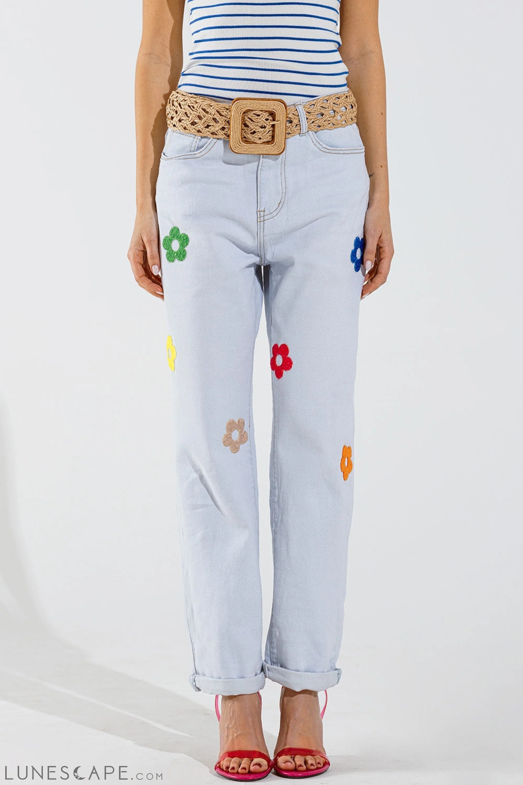 Bleached Relaxed Jeans With Multicolor Floral Design LUNESCAPE