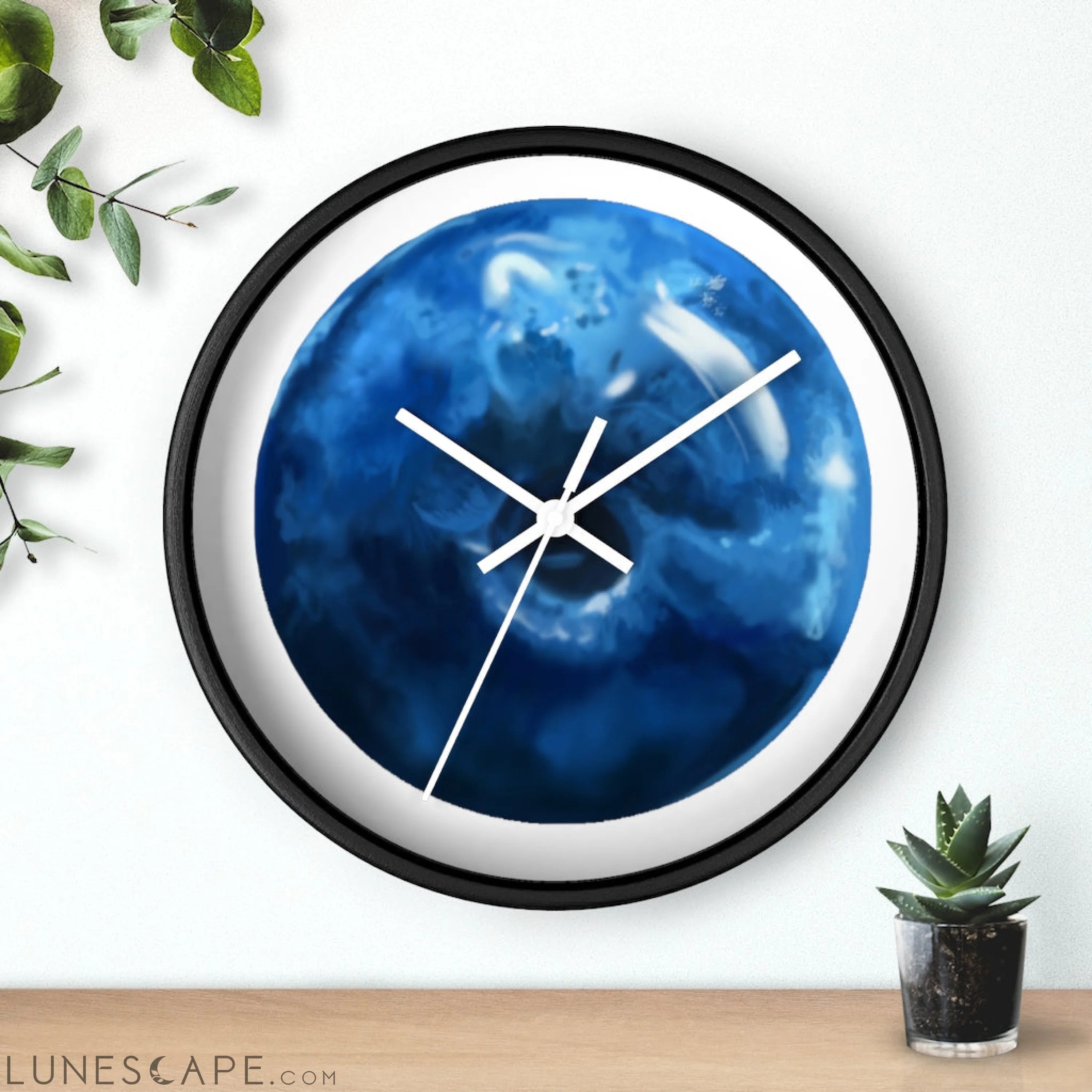 Blueberry Wall clock LUNESCAPE