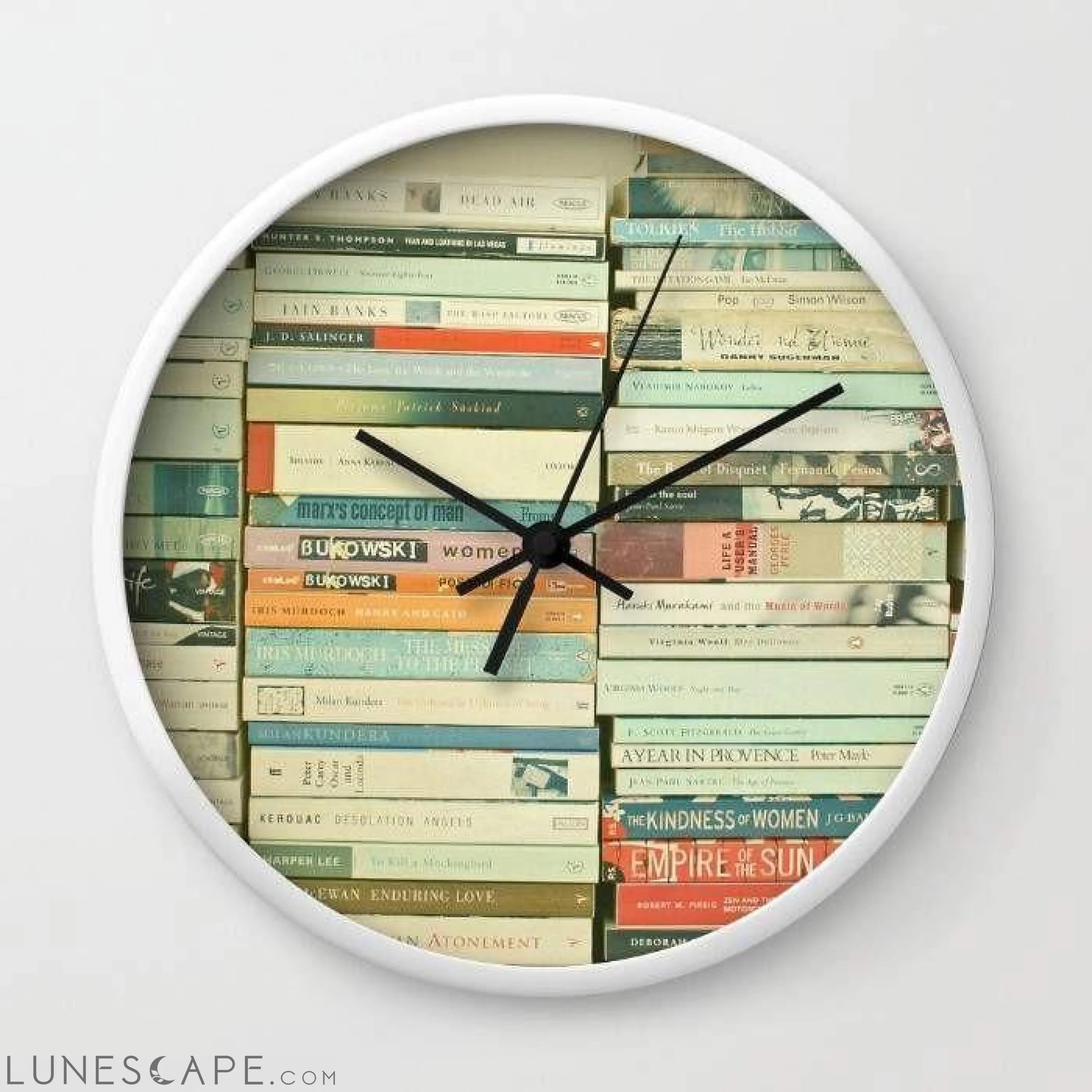 Bookworm Wall clock LUNESCAPE