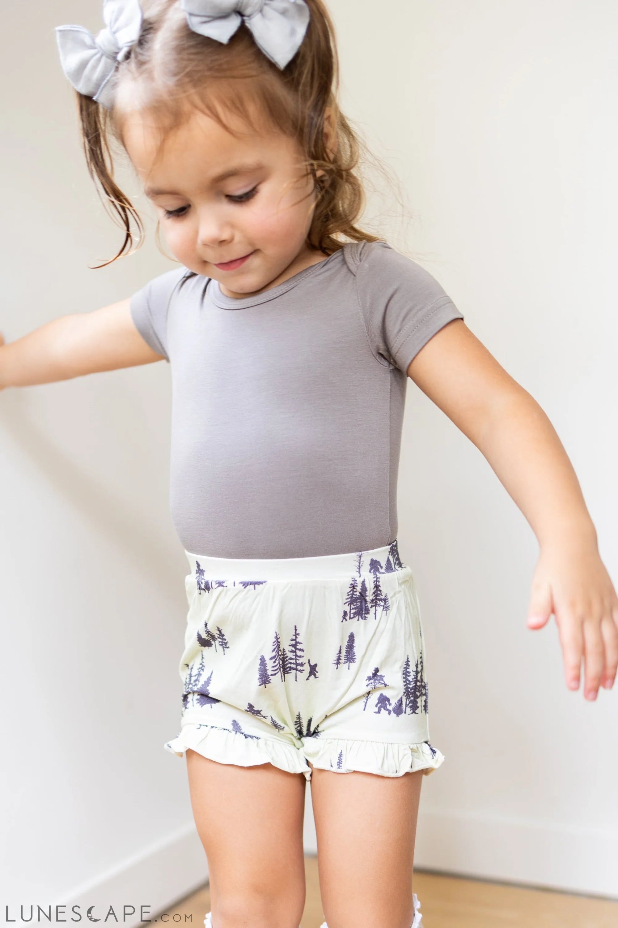 Bummies - Sasquatch Baby Bloomers LUNESCAPE