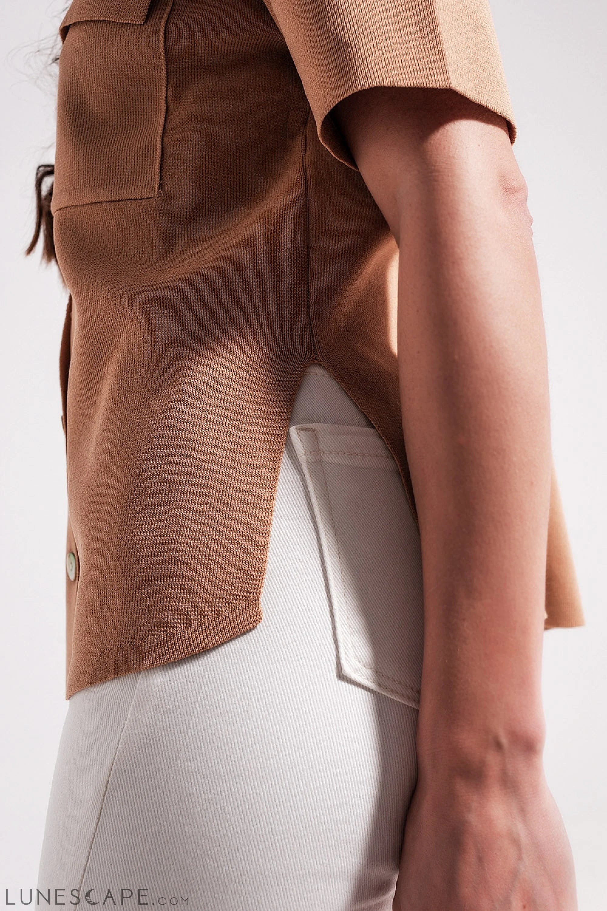 Camel Knit Short Sleeve Button Front Jumper LUNESCAPE