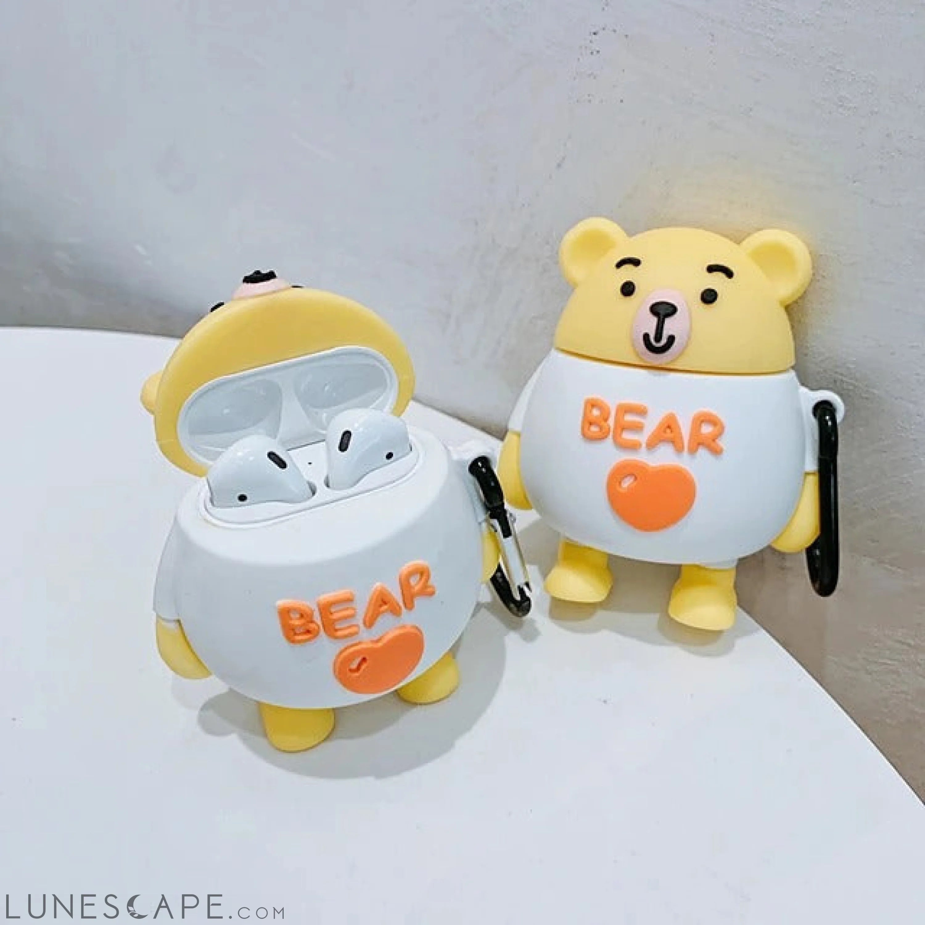 Cartoon Bear AirPods Shockproof Headphone Case LUNESCAPE