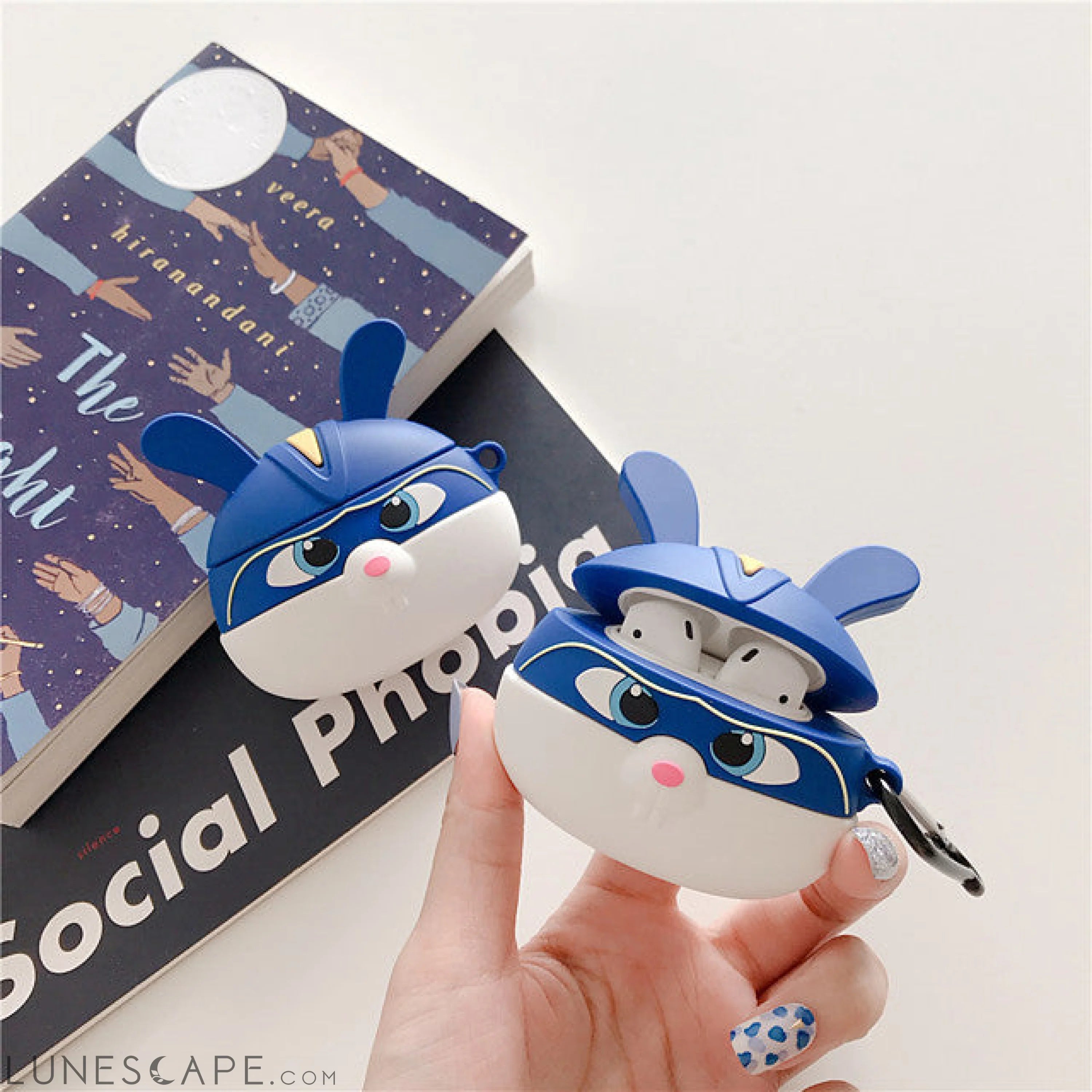 Cartoon Rabbit AirPods Headphone Case LUNESCAPE