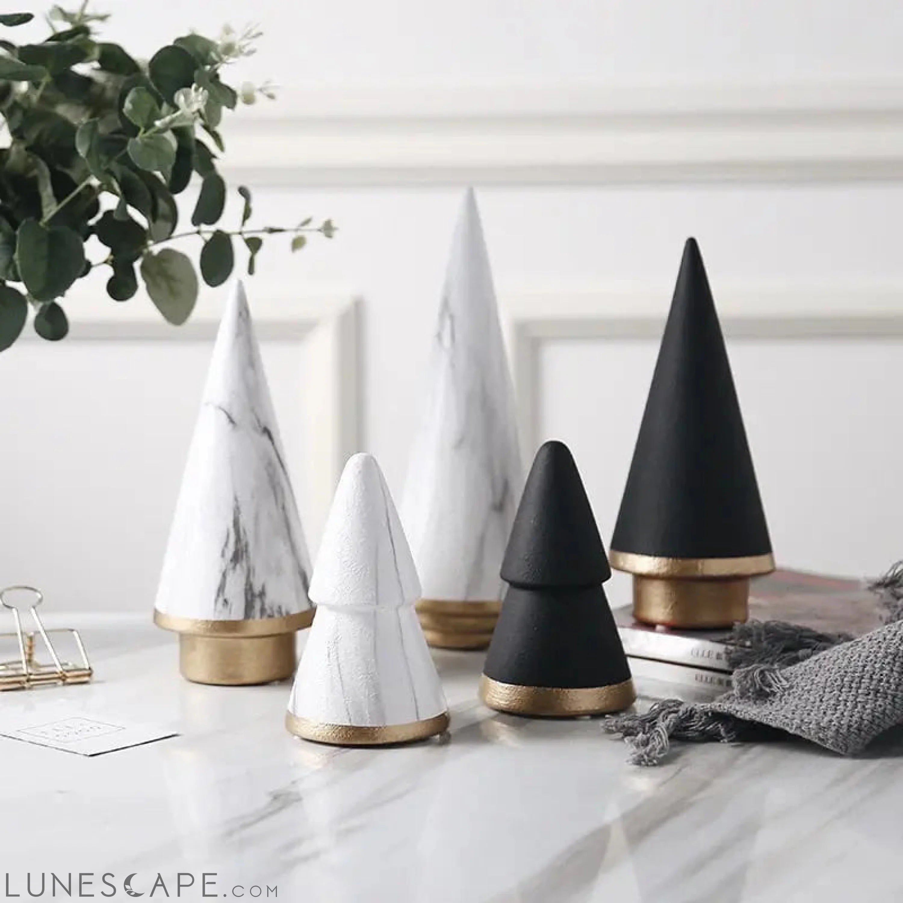 Ceramic Christmas Tree LUNESCAPE