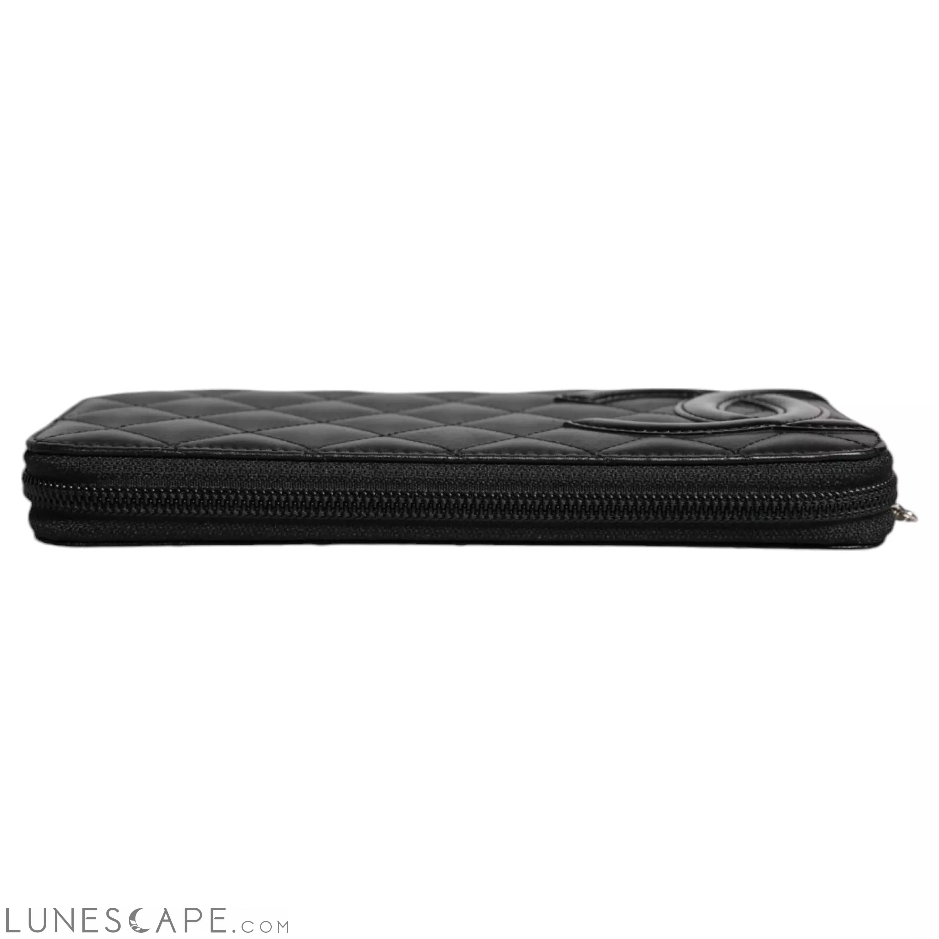 Chanel Black Quilted Leather Logo CC Continental Zip Wallet Wallets - Women