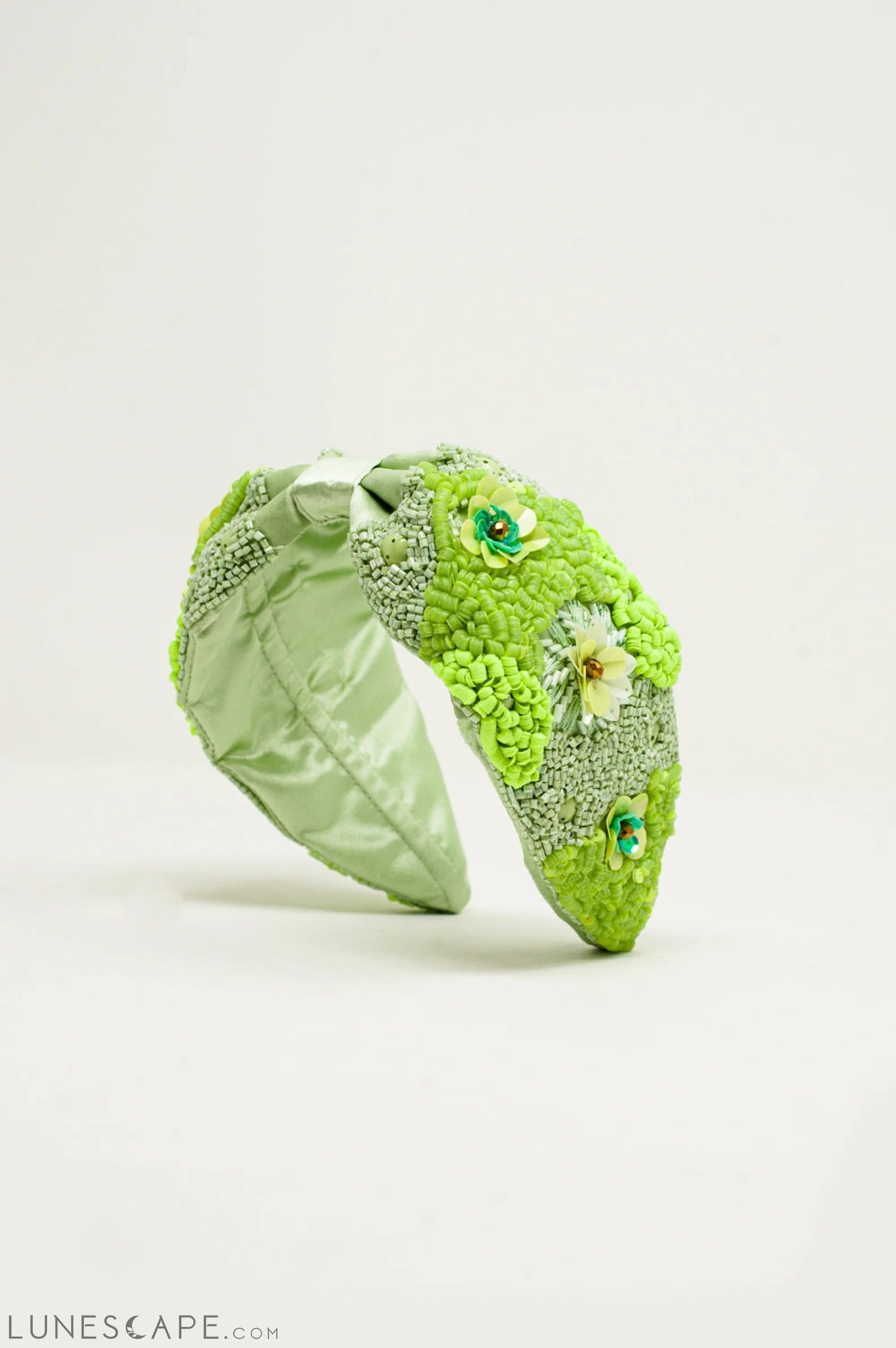 Chunky Headband With Embellished Green Flowers LUNESCAPE