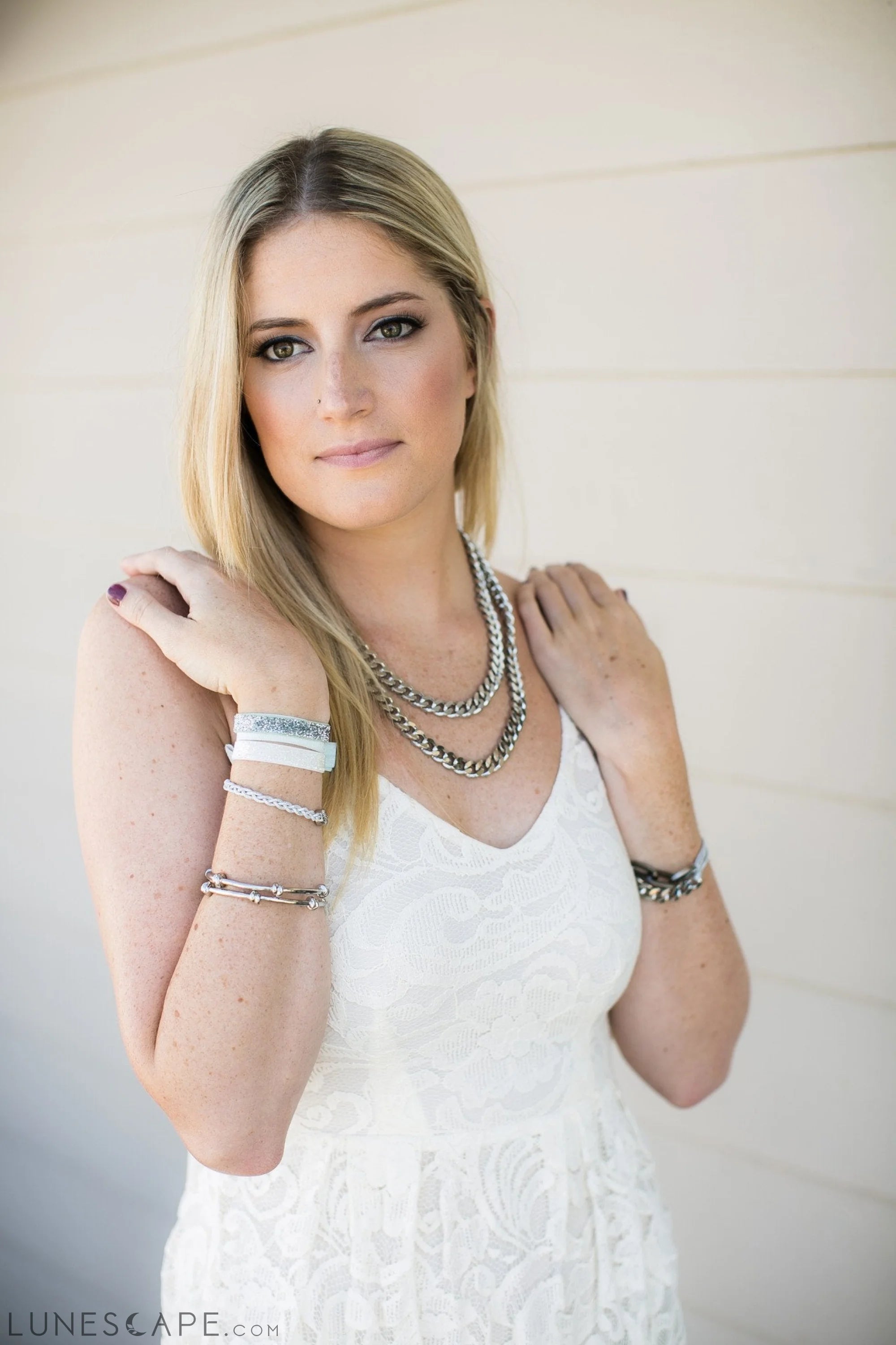 Classic Chain Convertible Wrap | More Colors Available LUNESCAPE