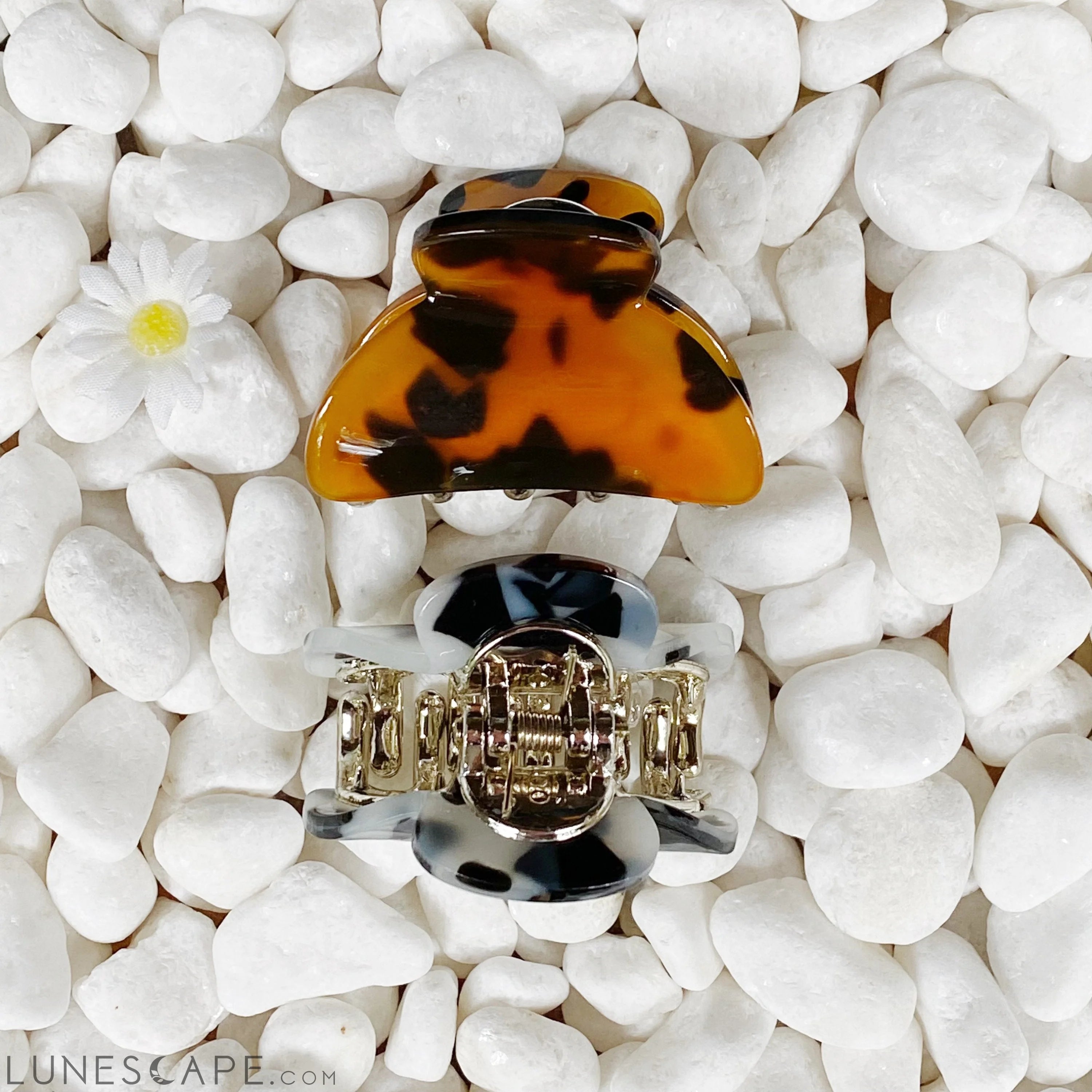 Classy Mini Hair Claw Set LUNESCAPE