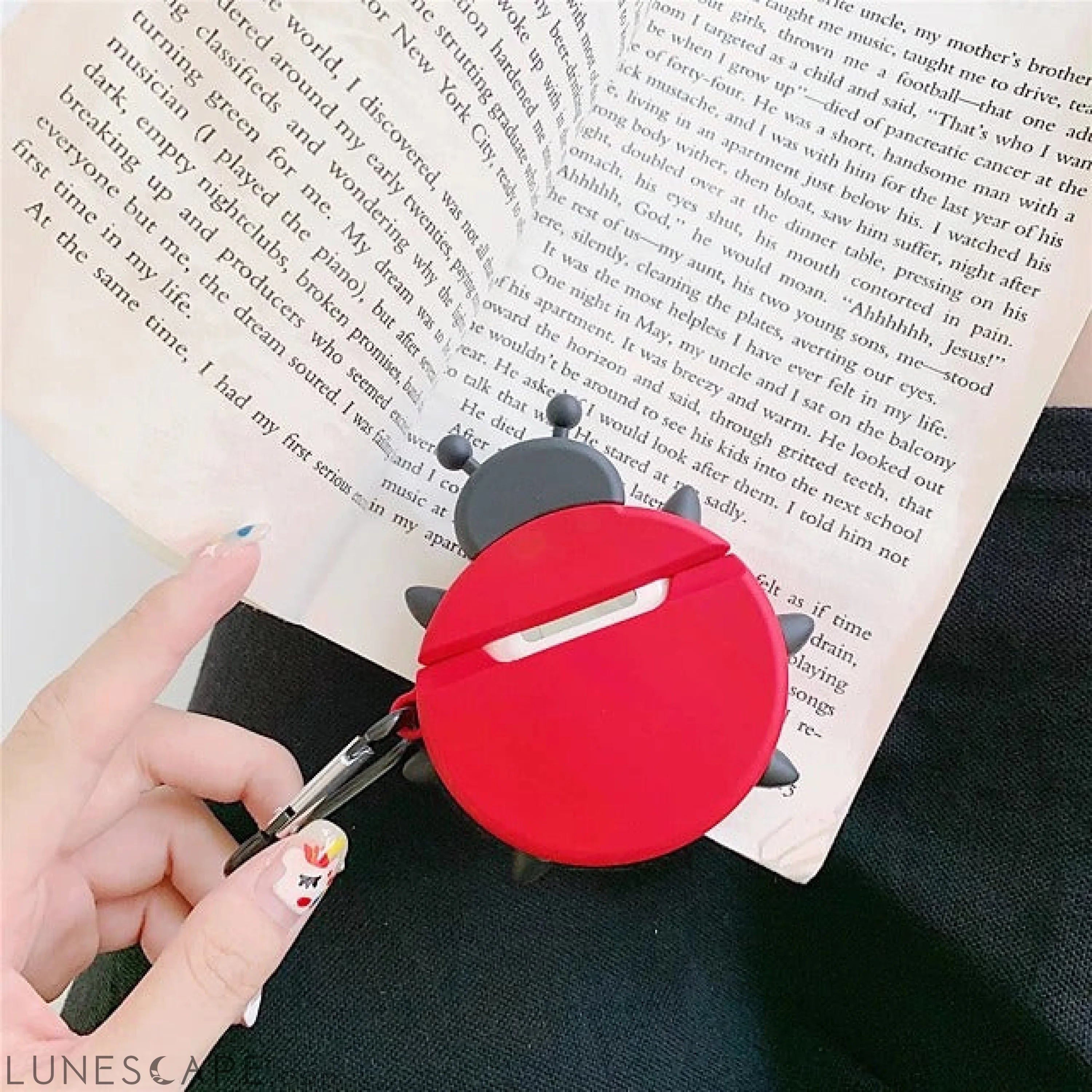 Coccinella Septempunctata AirPods Case for AirPods 1/2 LUNESCAPE