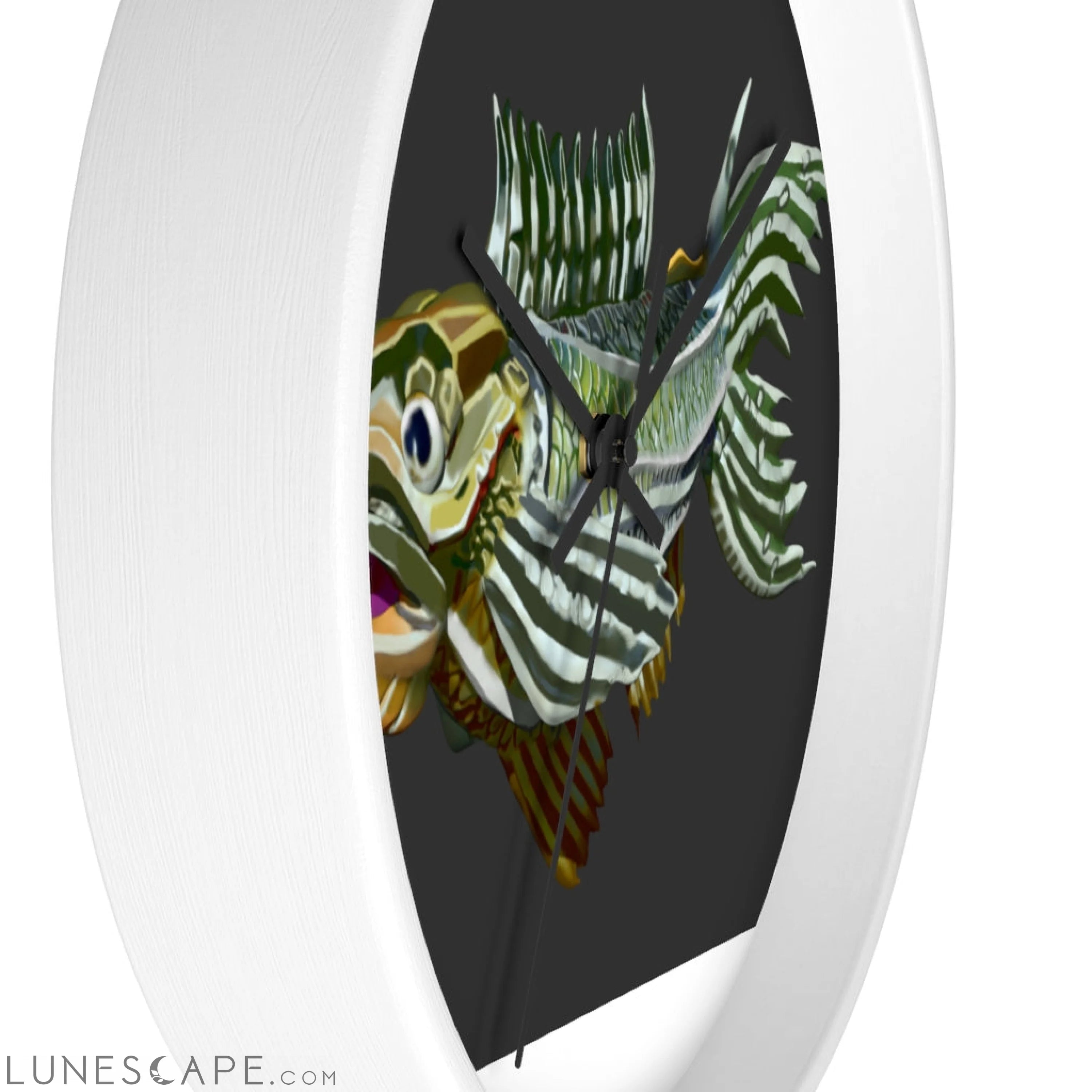 Colorful Fish Wall clock LUNESCAPE
