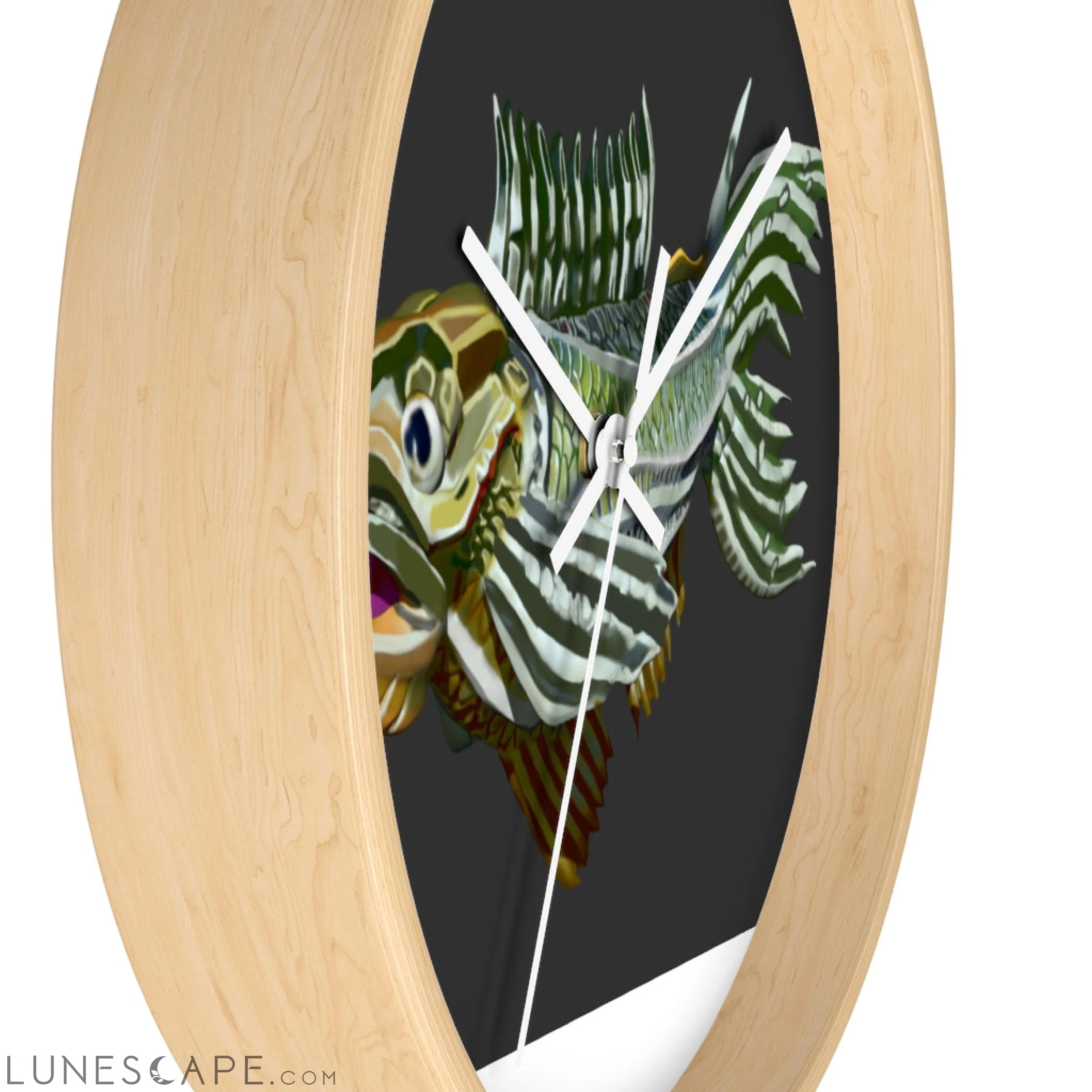Colorful Fish Wall clock LUNESCAPE
