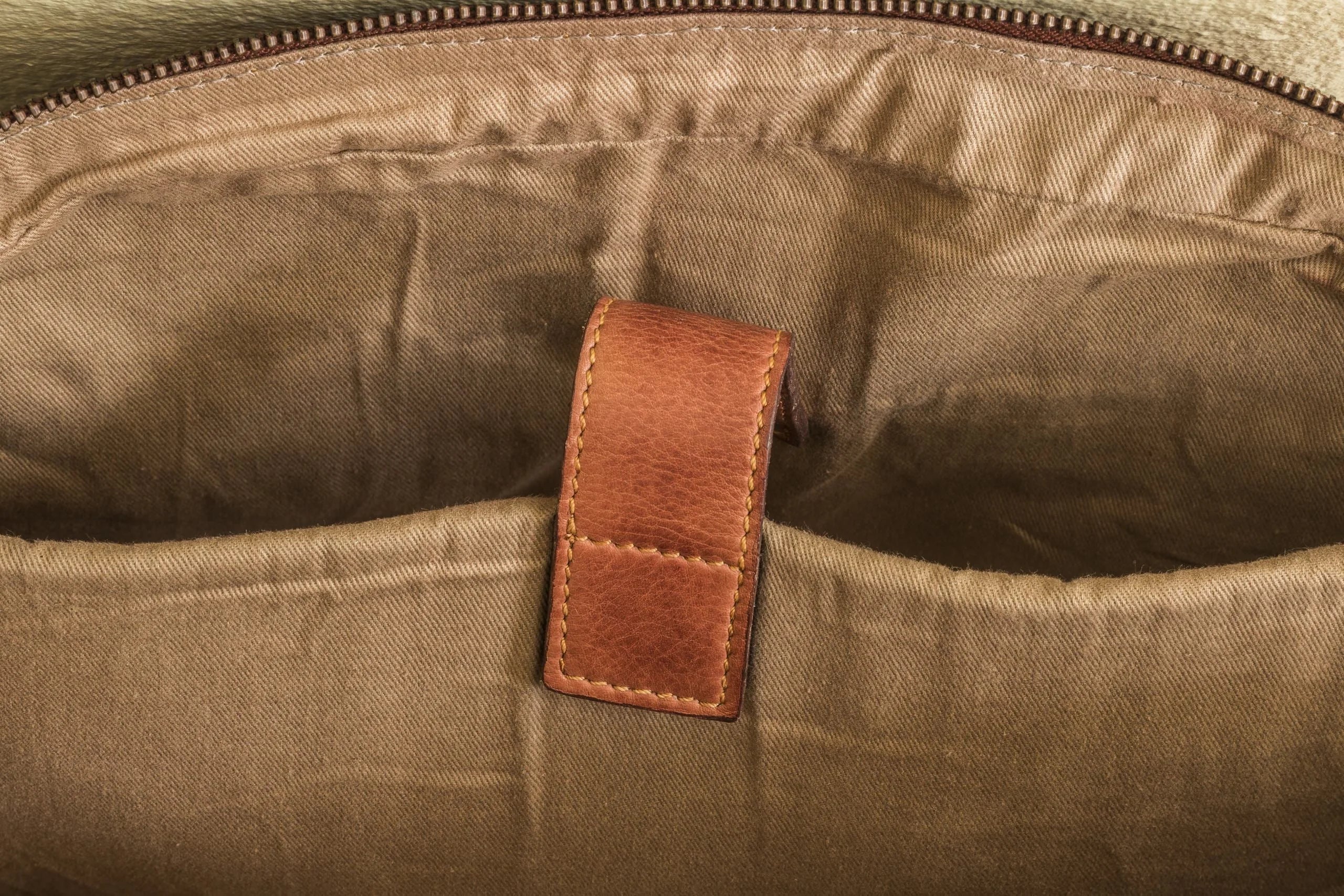 Commuter Briefcase LUNESCAPE