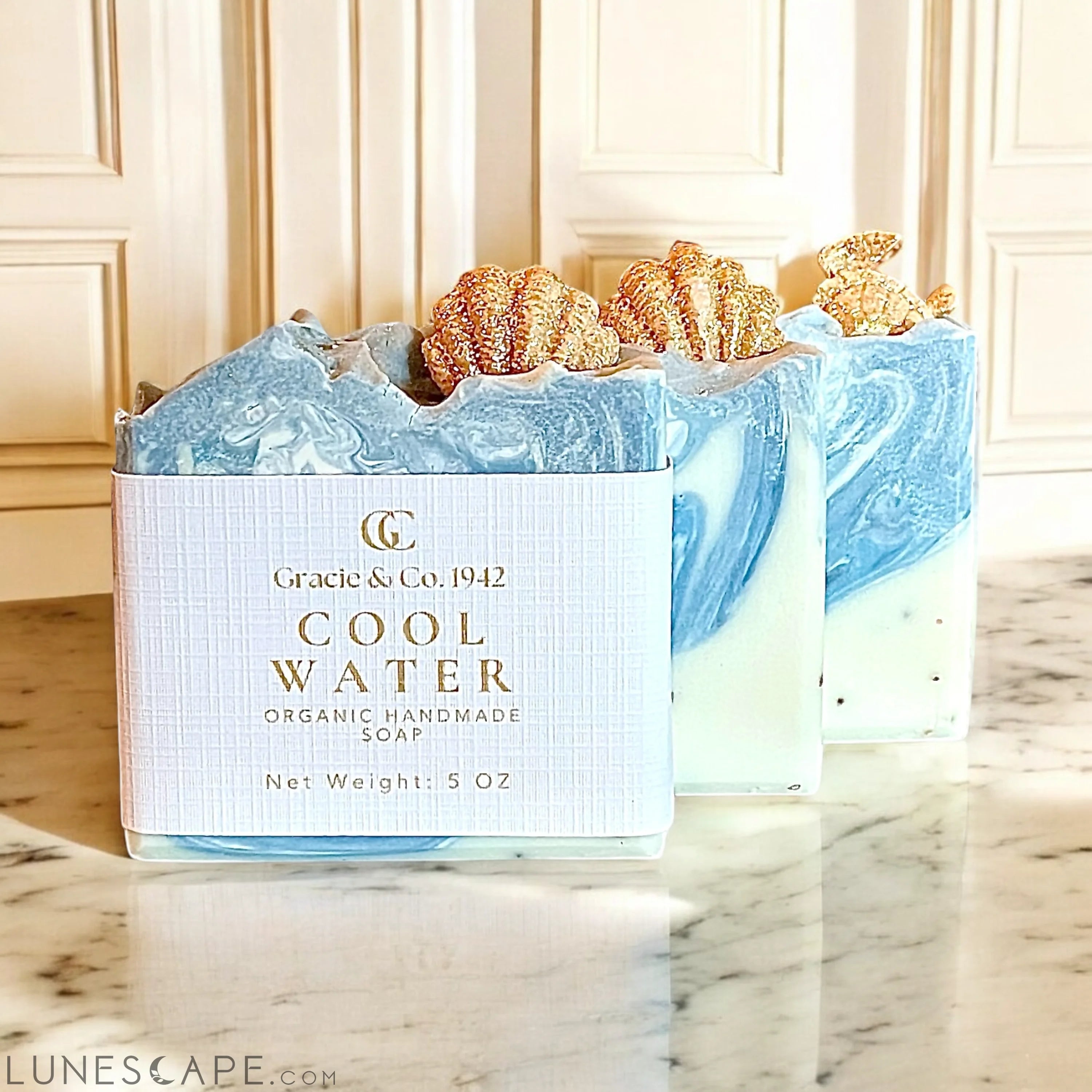 Cool Waters Organic Handmade Shea Butter Soap Bar LUNESCAPE