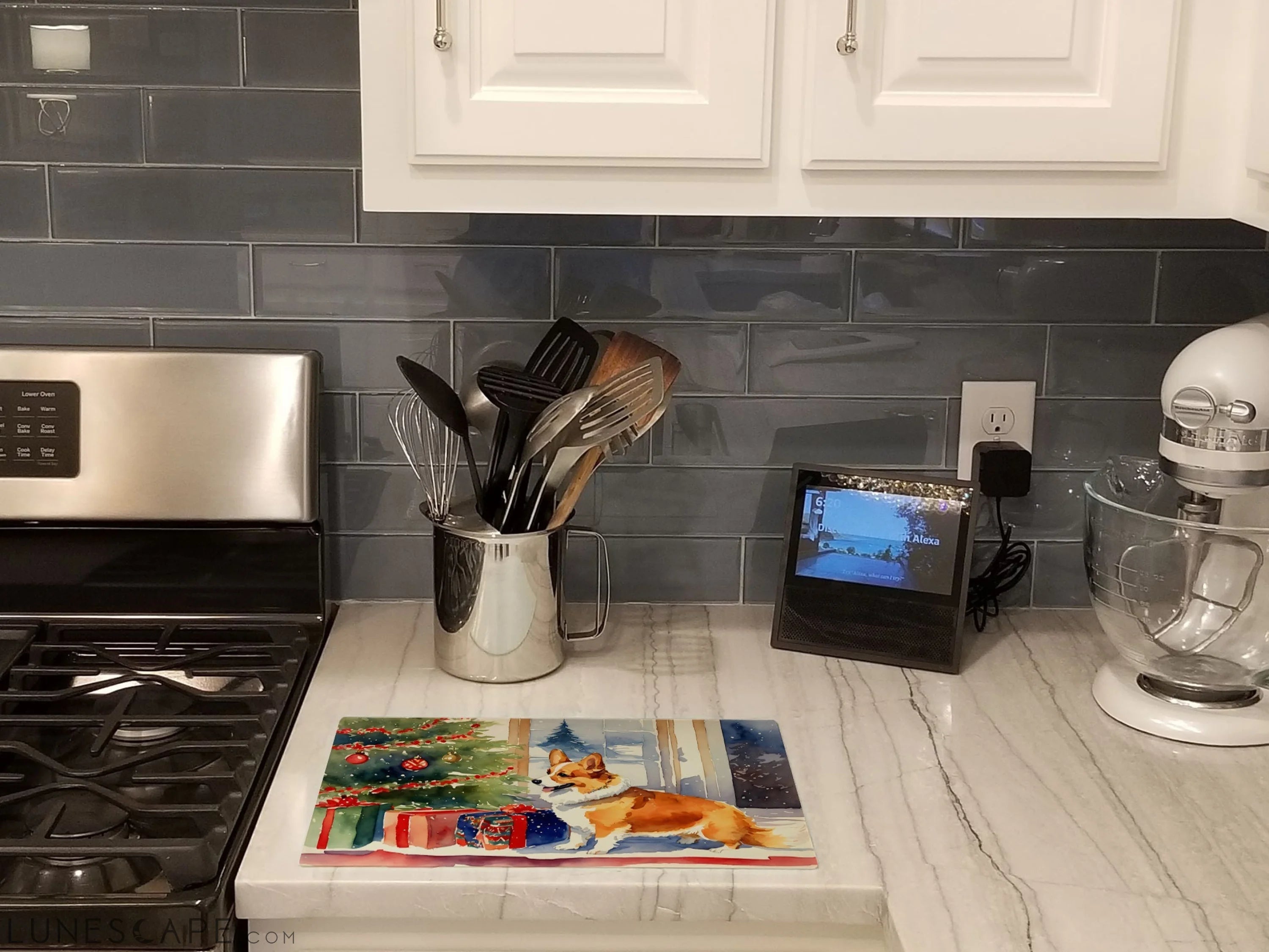 Corgi Cozy Christmas Glass Cutting Board LUNESCAPE