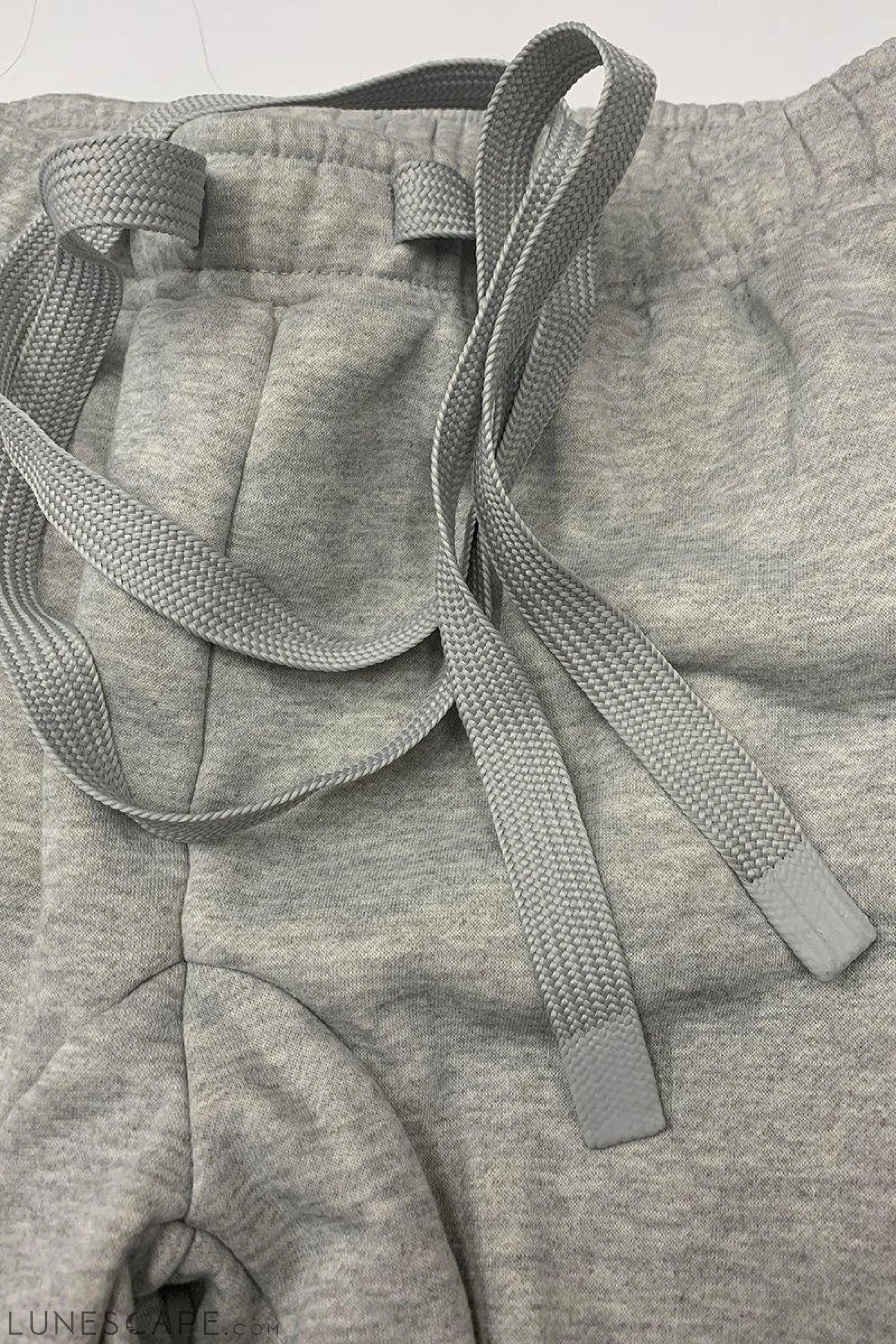 COTTON FLEECE TOGGLE SWEATS - GREY LUNESCAPE