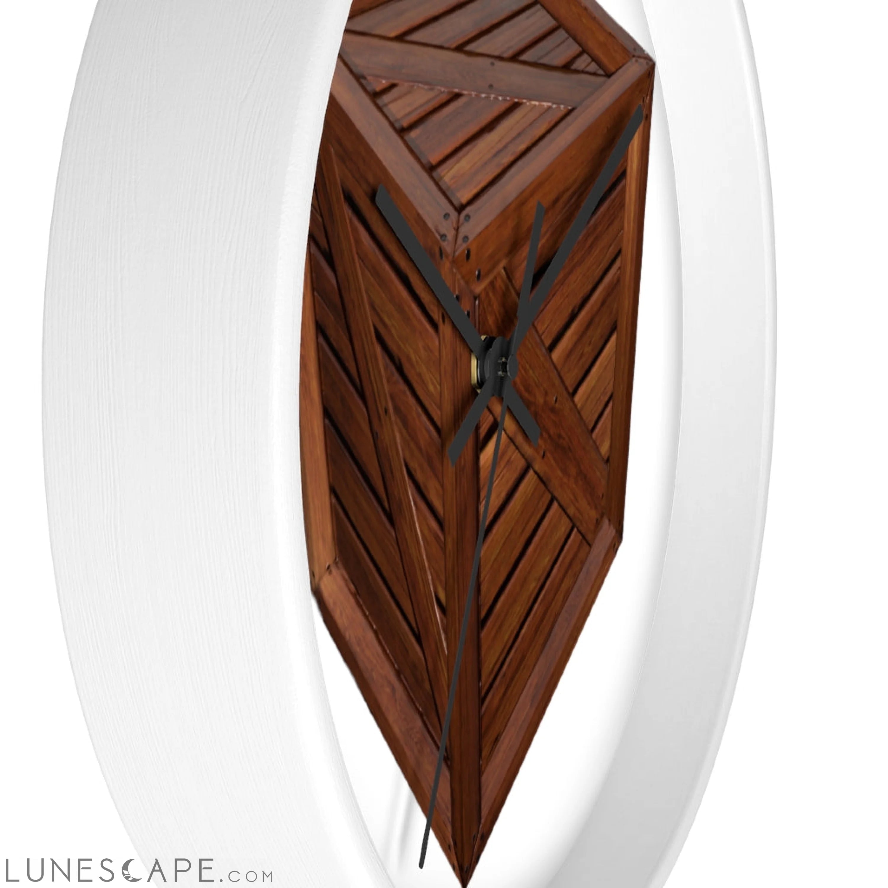 Crate Wall clock LUNESCAPE