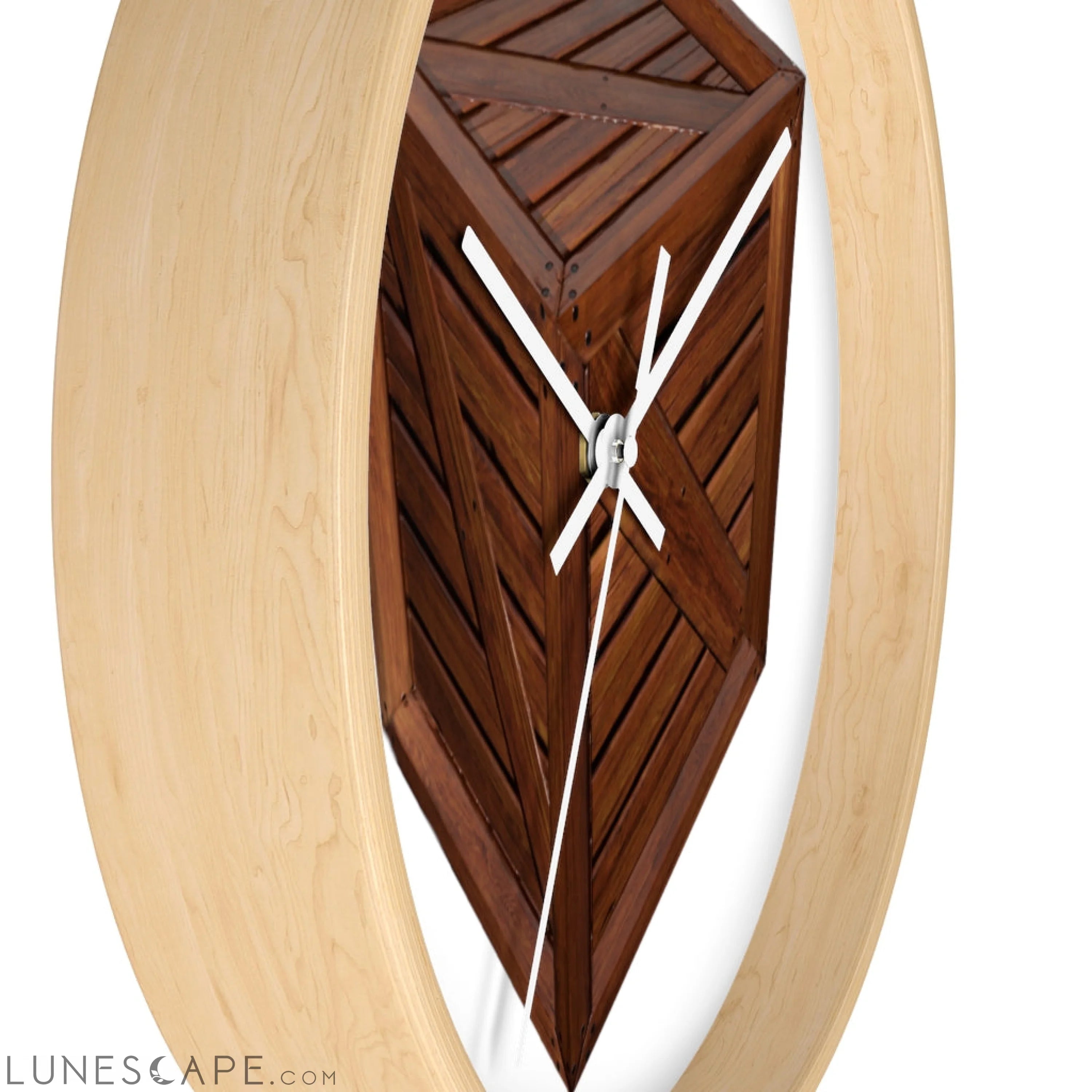 Crate Wall clock LUNESCAPE