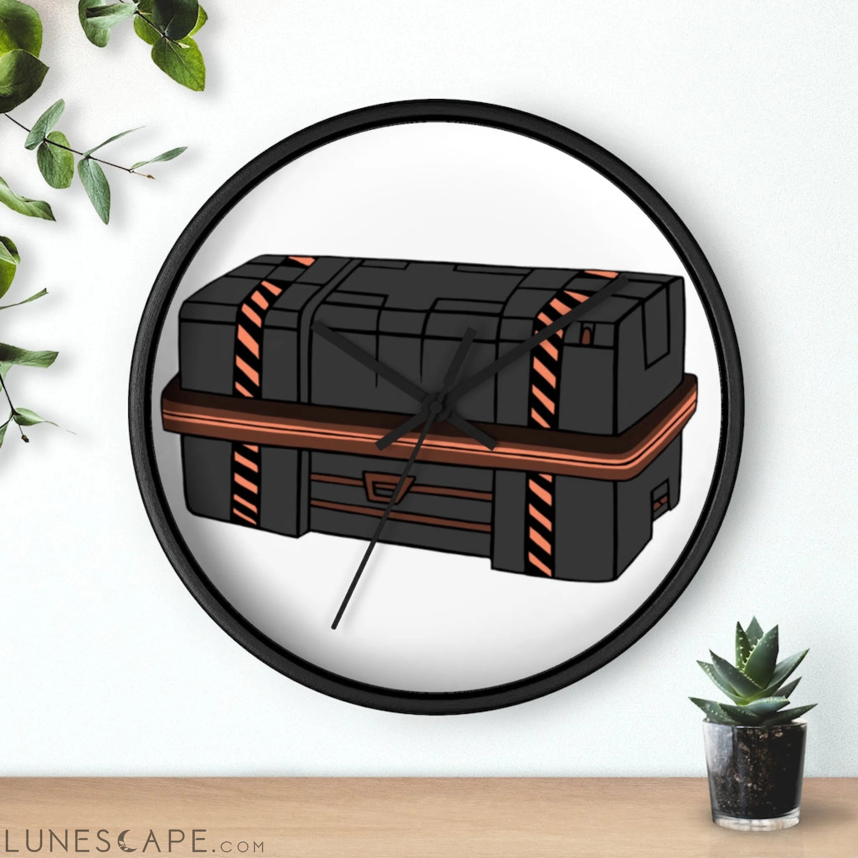 Crate Wall clock LUNESCAPE