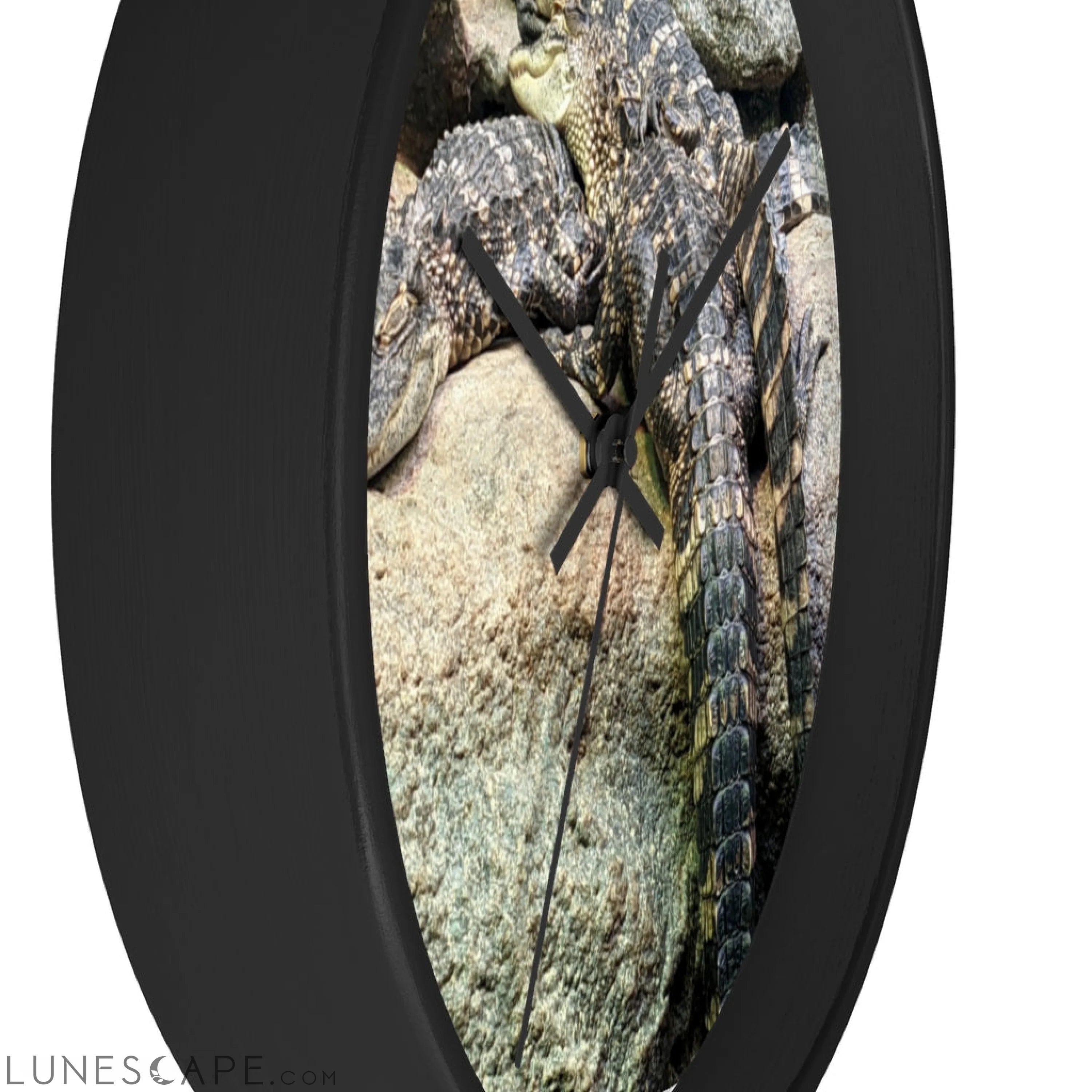 Crocodiles Wall clock LUNESCAPE