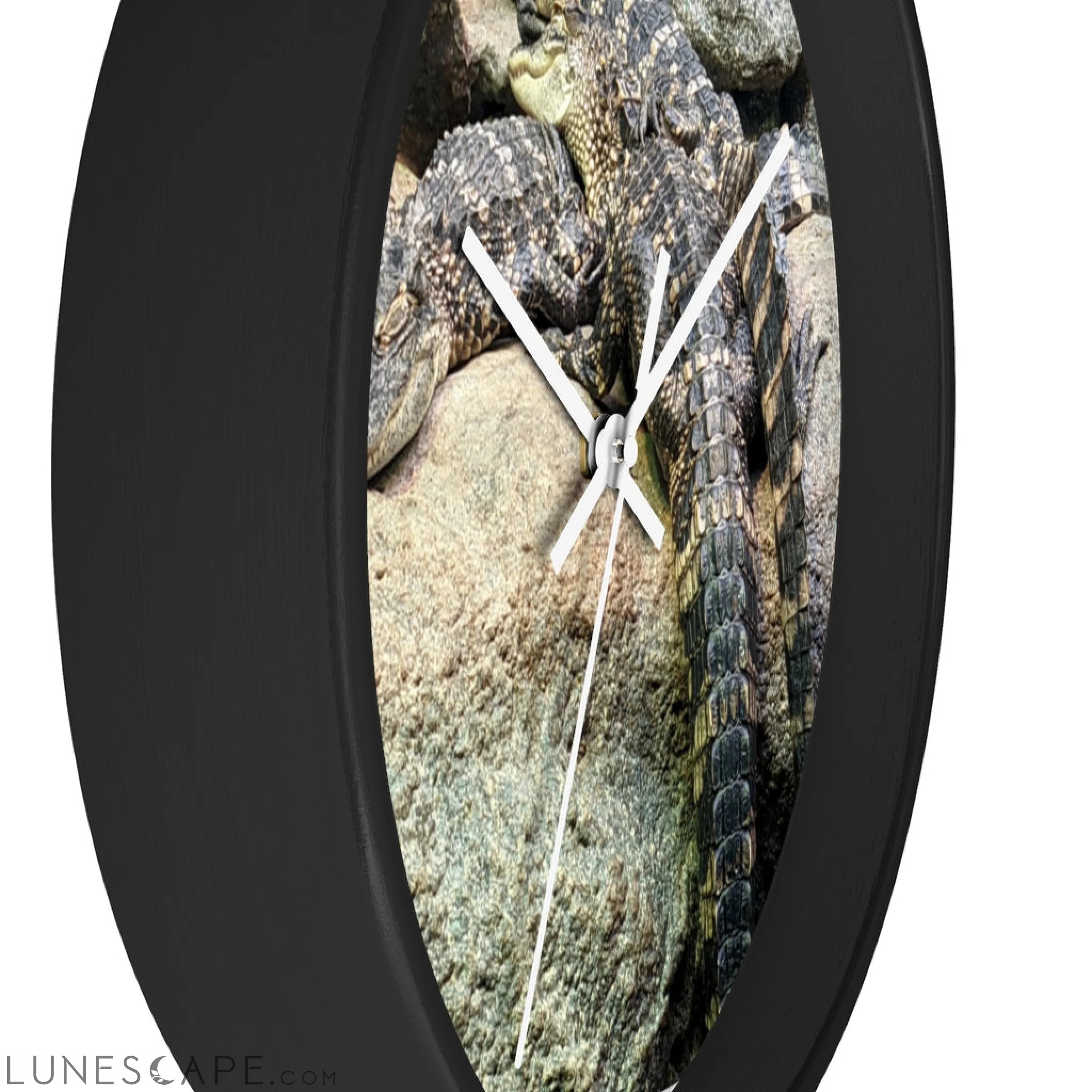 Crocodiles Wall clock LUNESCAPE