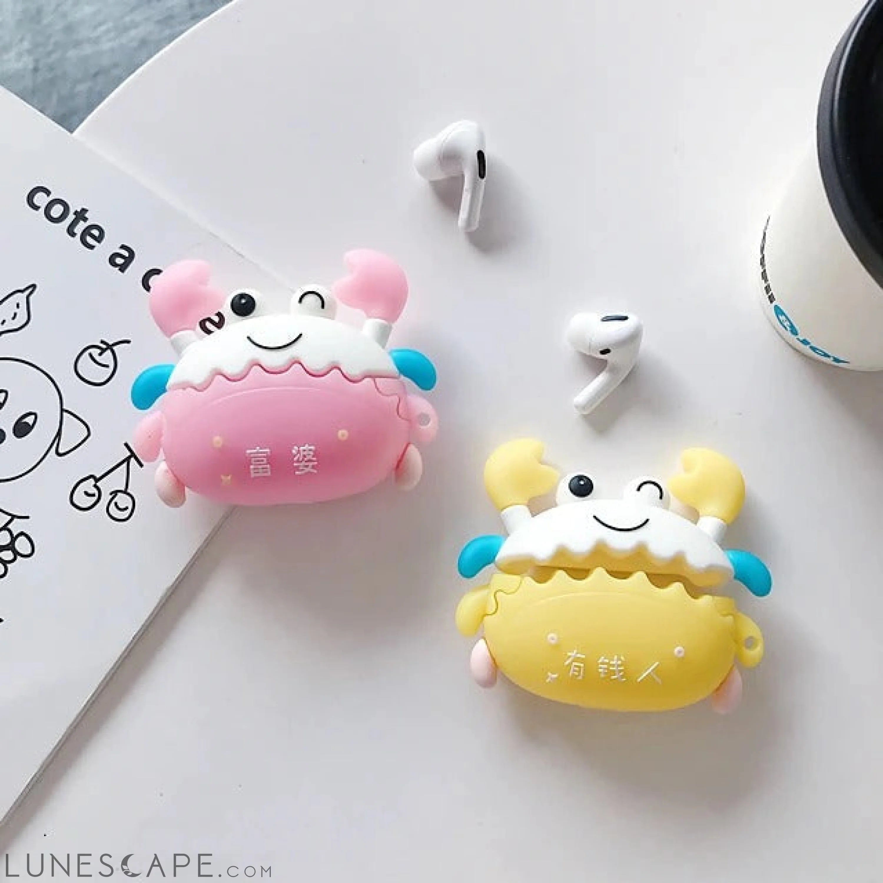 Cute Crab AirPods Case LUNESCAPE