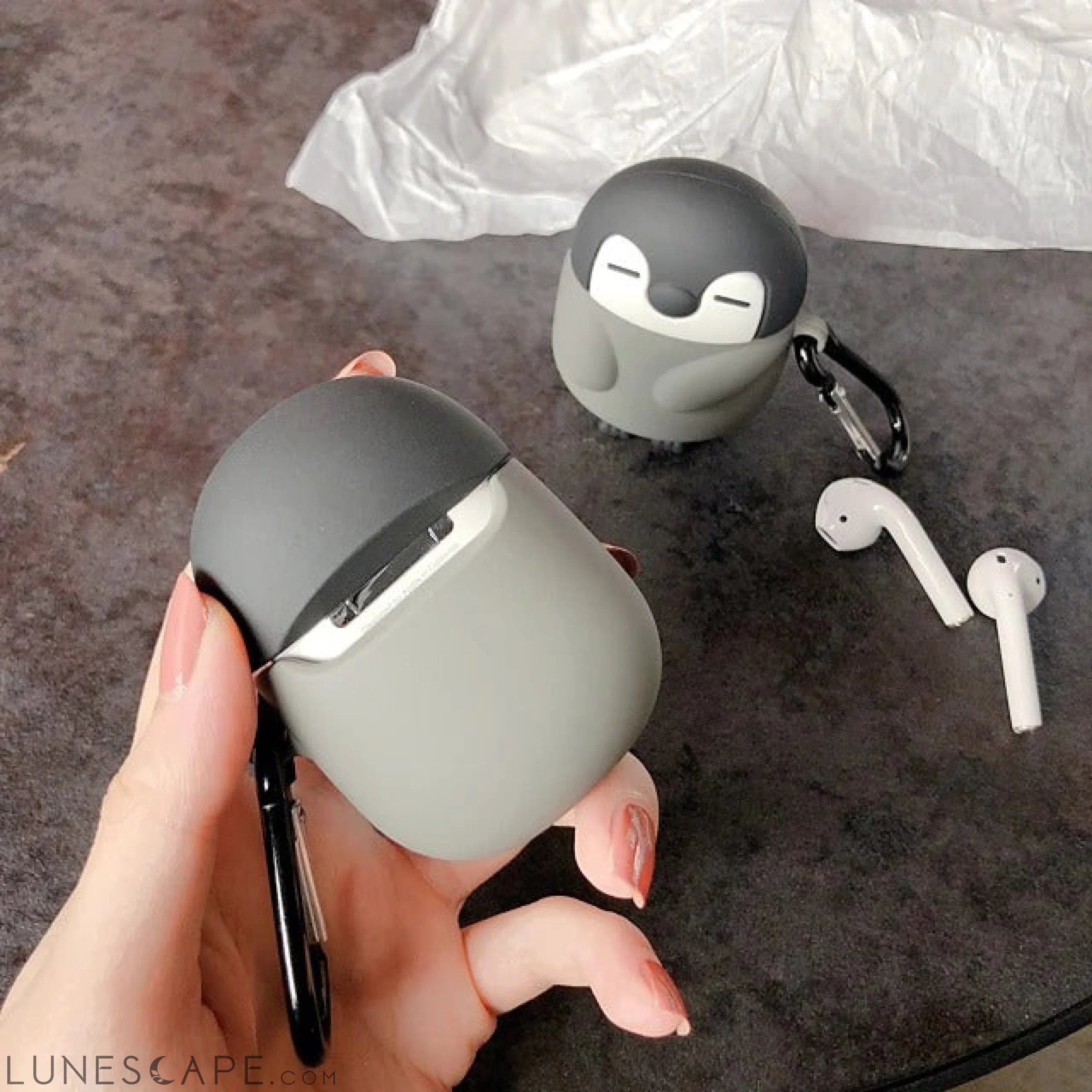 Cute Penguin AirPods Headphone Case LUNESCAPE