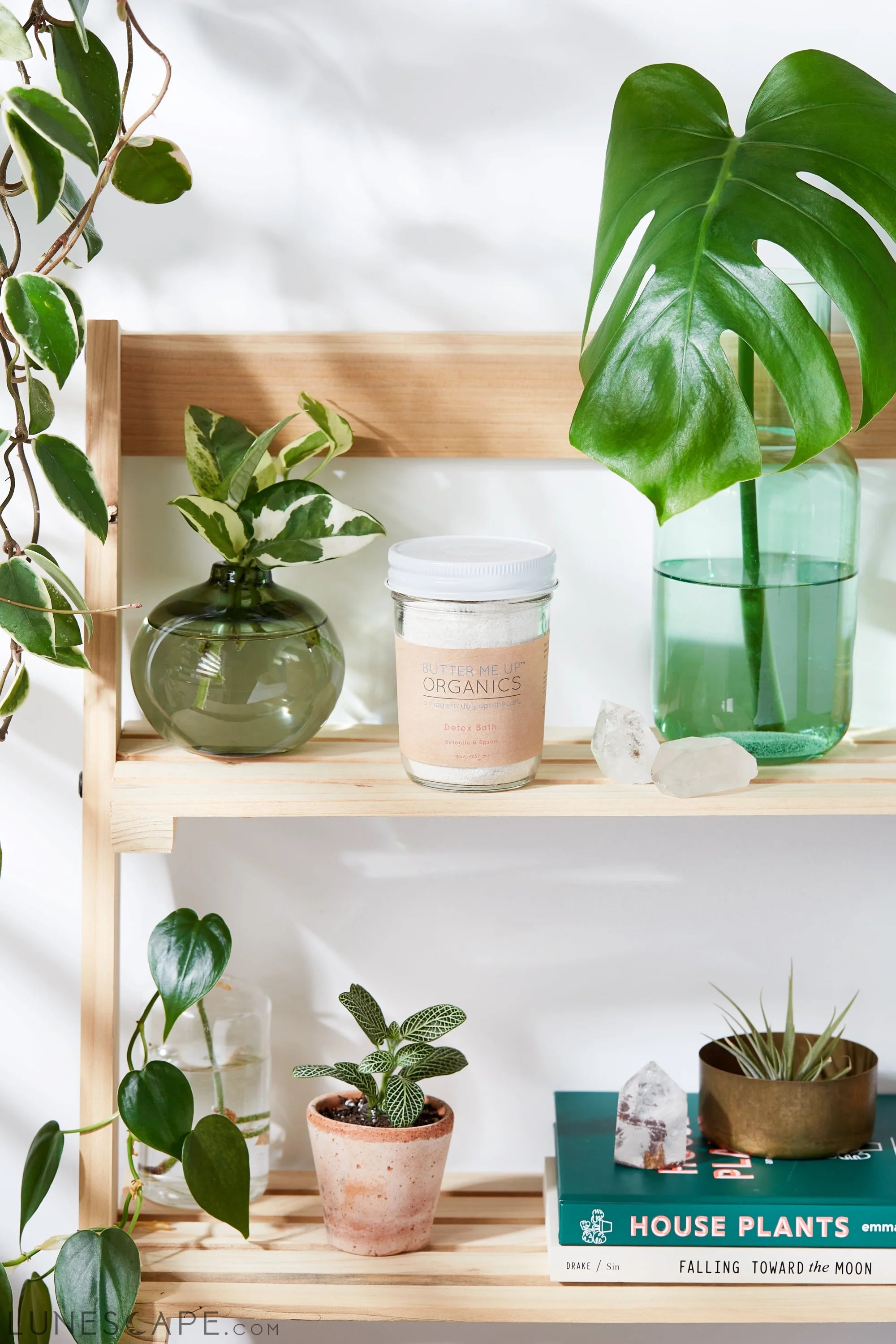 Detox bath epsom salt clay essential oil soak LUNESCAPE