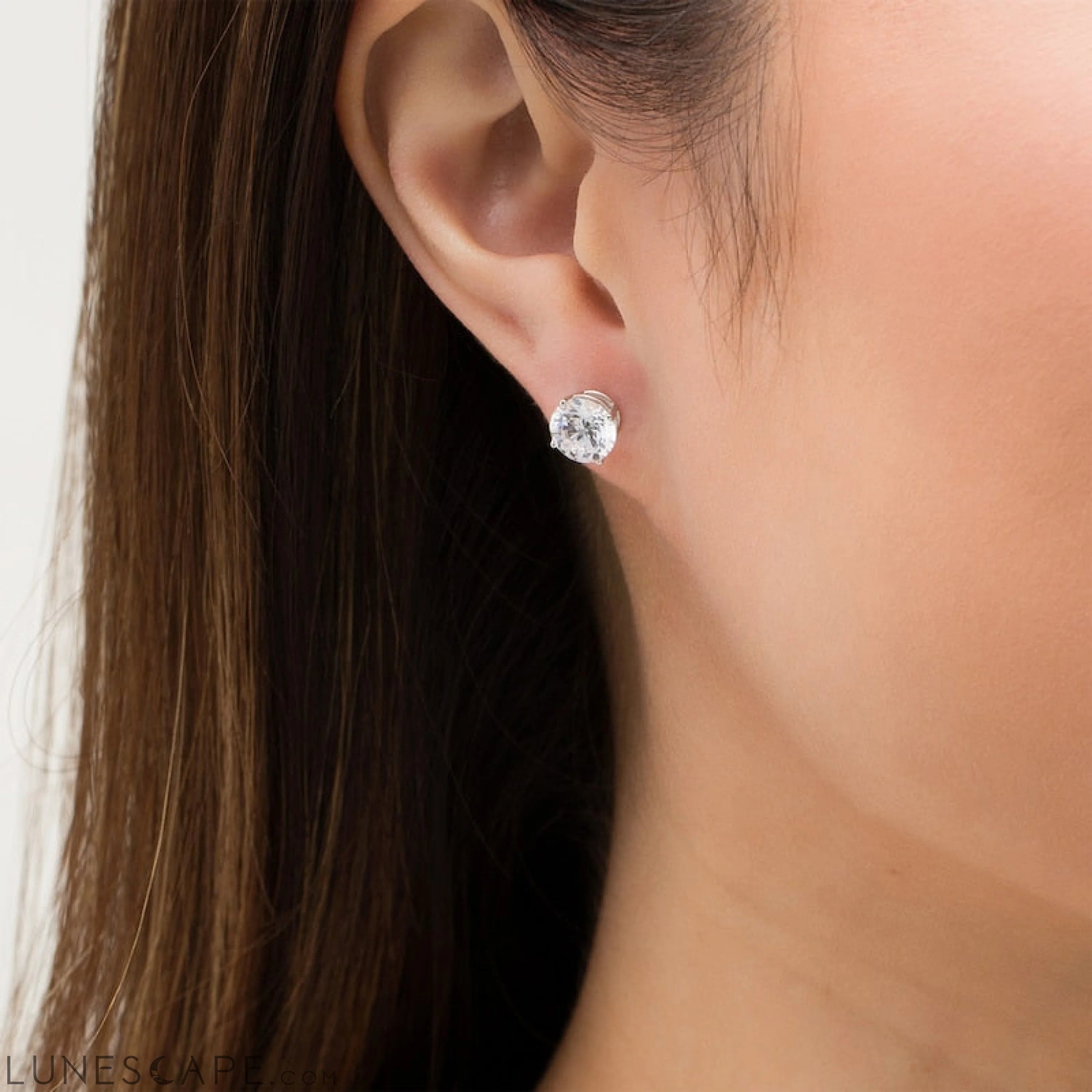 Diamond Stud Earrings | 14k Gold | G-Vs Round Cut | AGI Certified LUNESCAPE