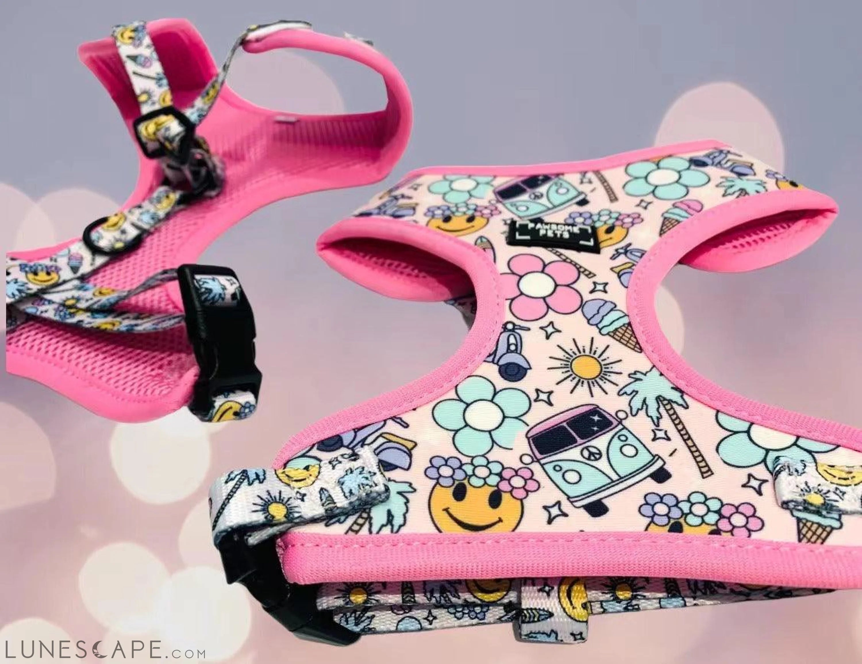 Dog Harness, Leash & Bandana Bundle - Smile Everyday (3 Pieces) LUNESCAPE