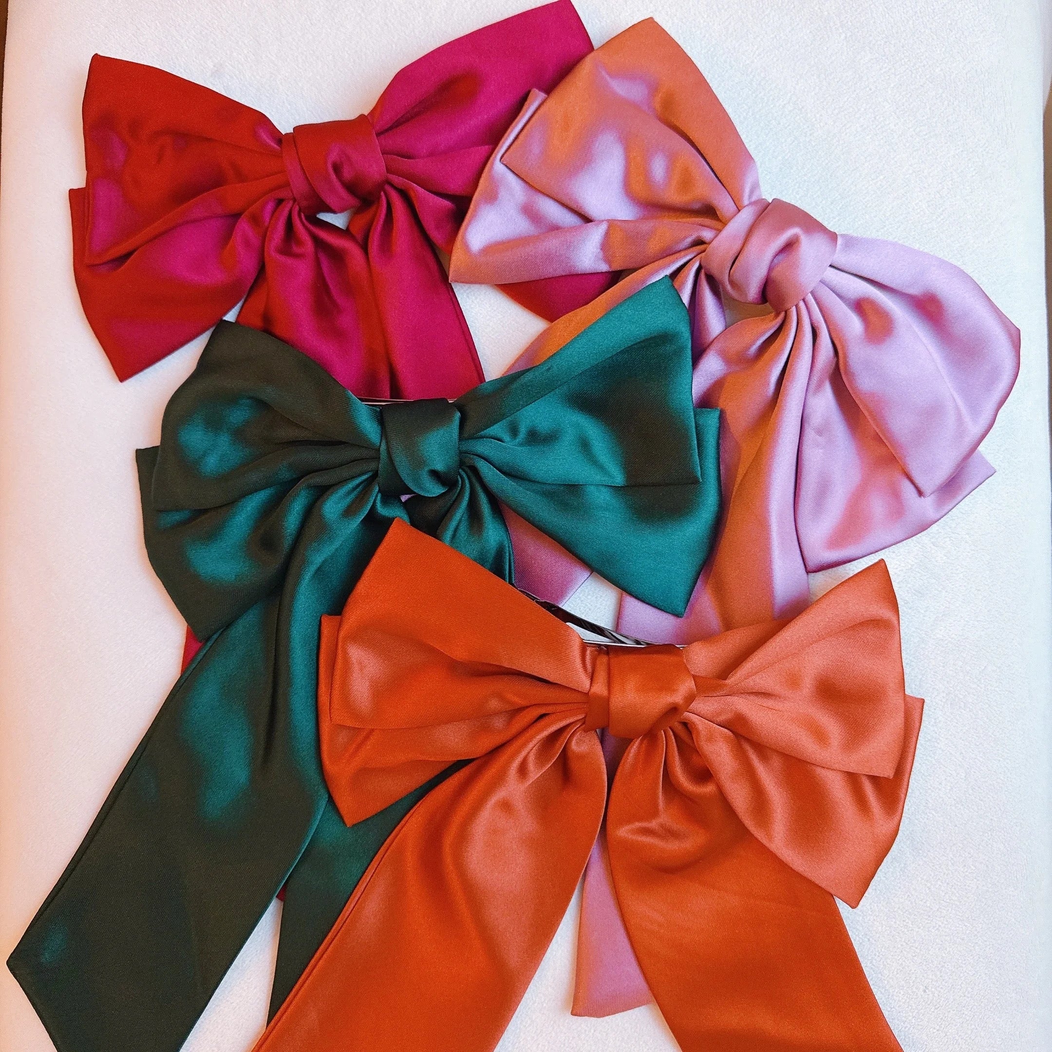Doubled Satin Bow Hair Clip LUNESCAPE