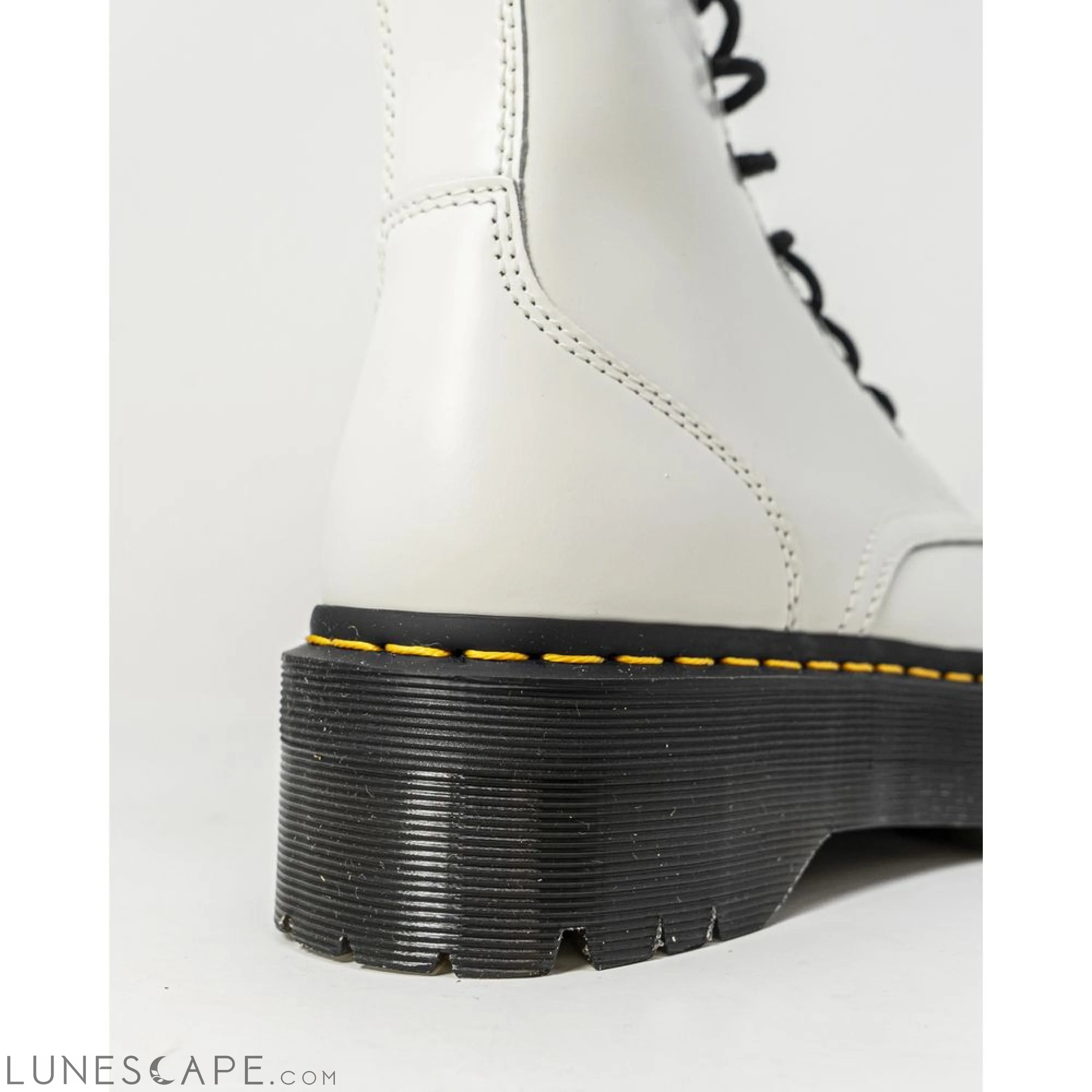 Dr. Martens White Leather Boot EU36/US6