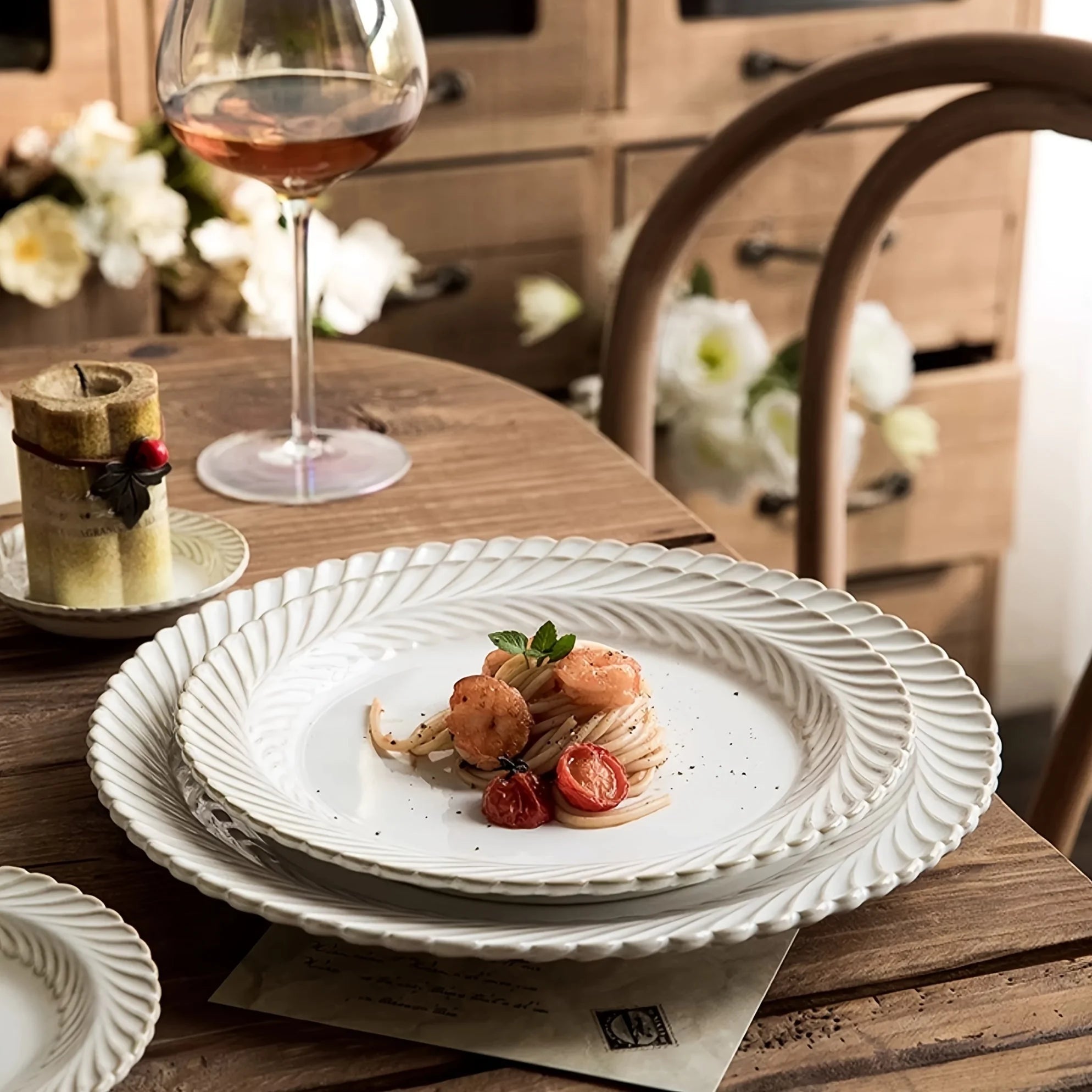Elegant Vintage Floral Embossed Ceramic Dinner Plates LUNESCAPE
