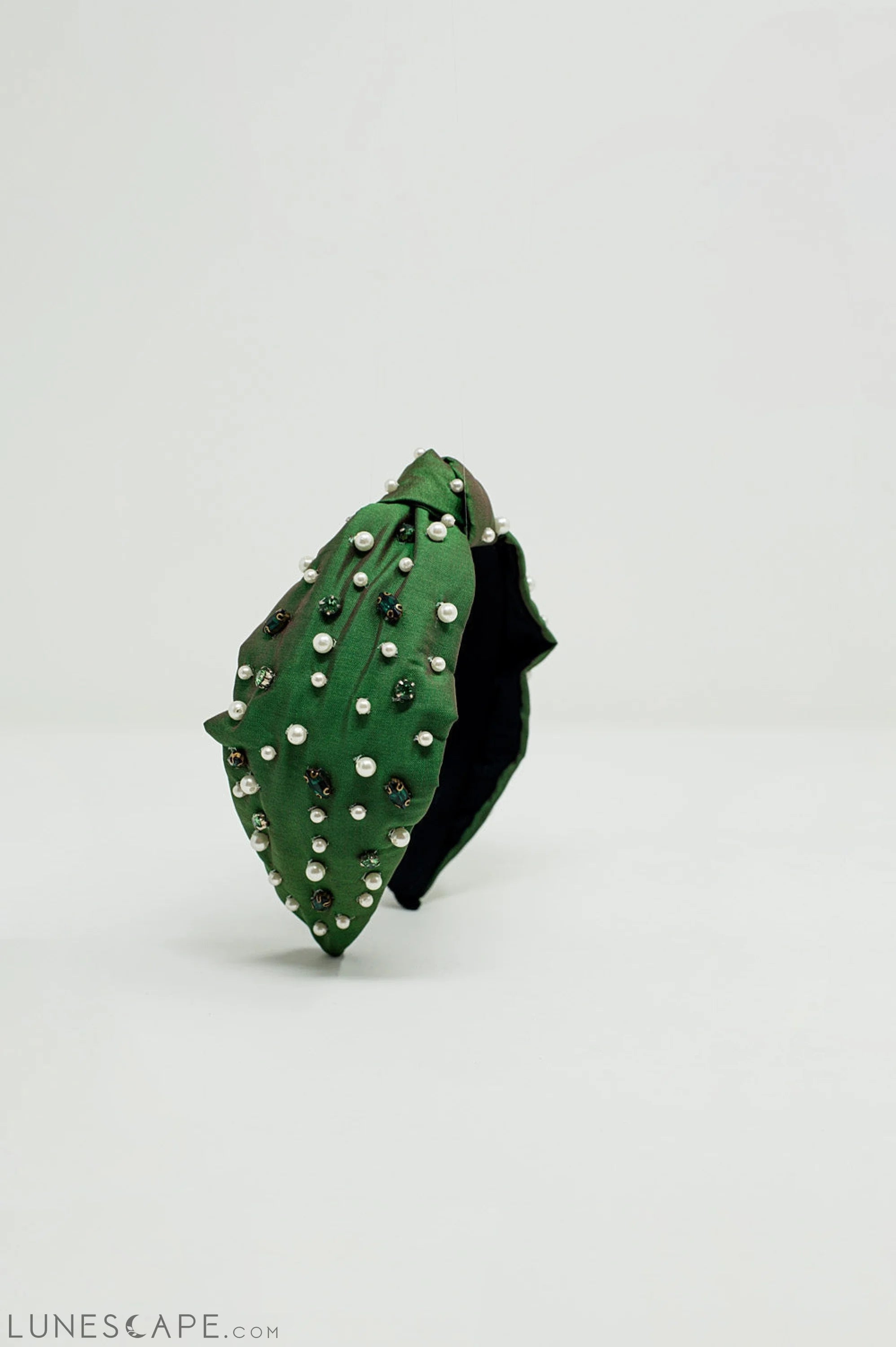 Embellished Headband With White and Green Jewells With Knot in the Middle LUNESCAPE