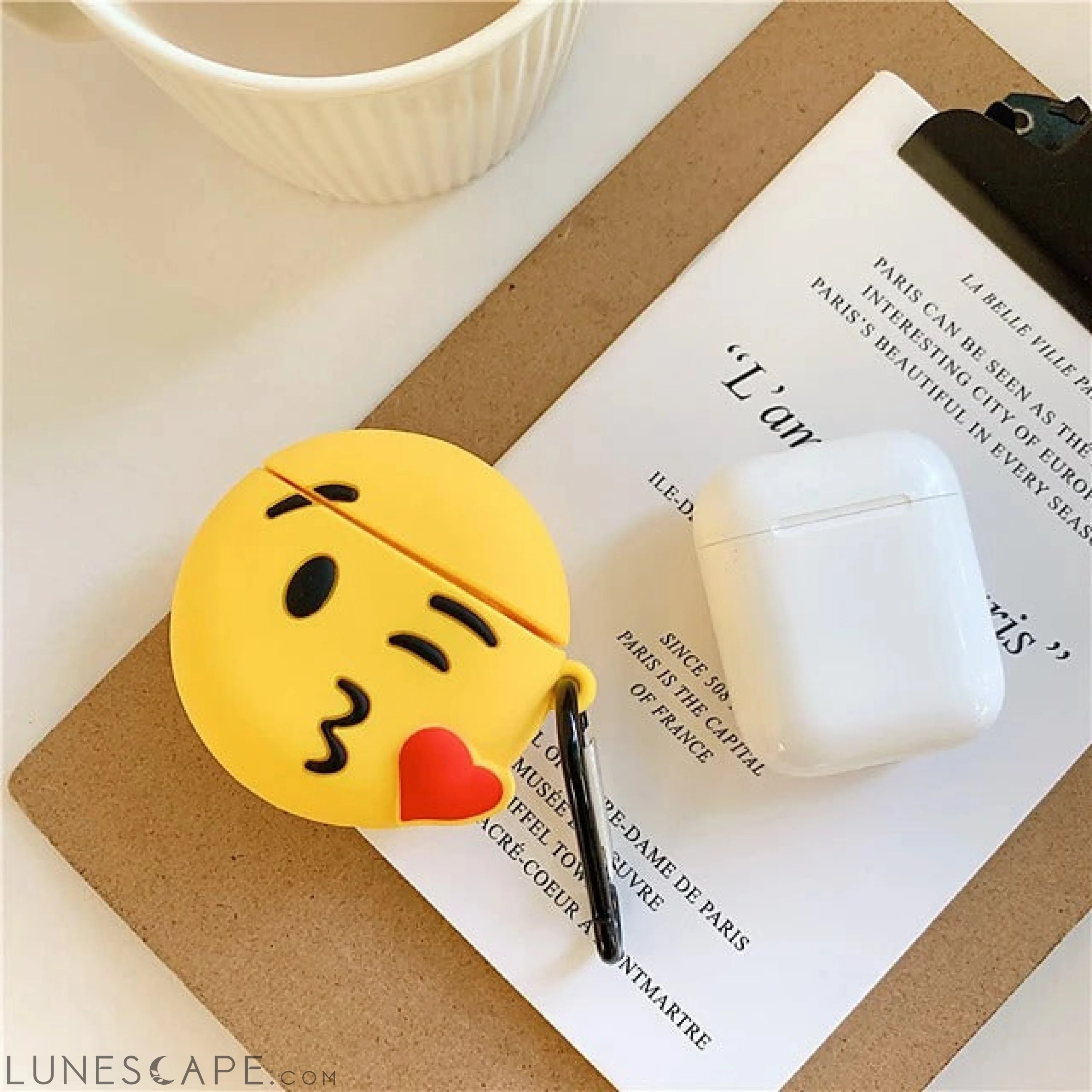 Emoticons AirPods Headphone Case LUNESCAPE