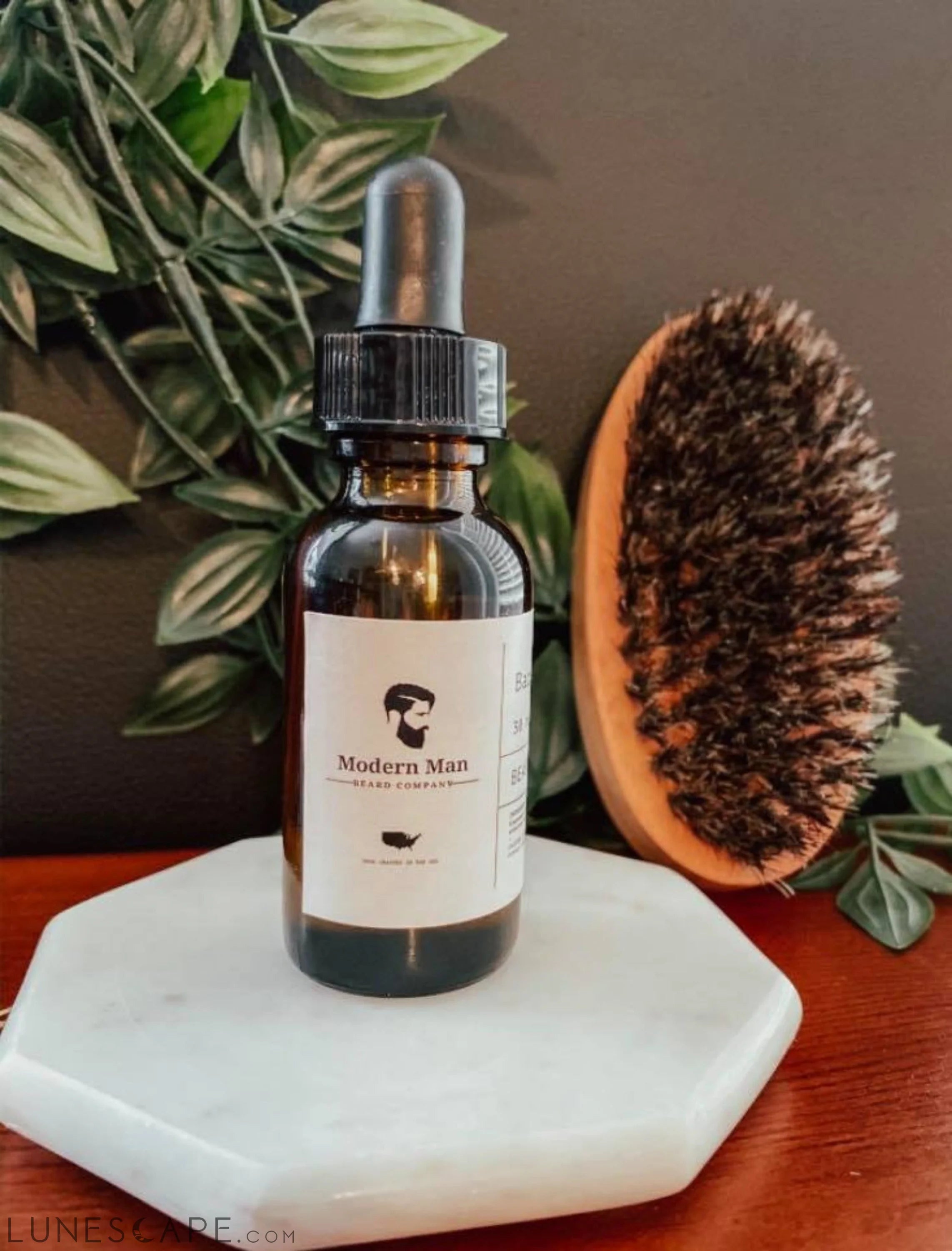 Eucalyptus Beard Oil LUNESCAPE