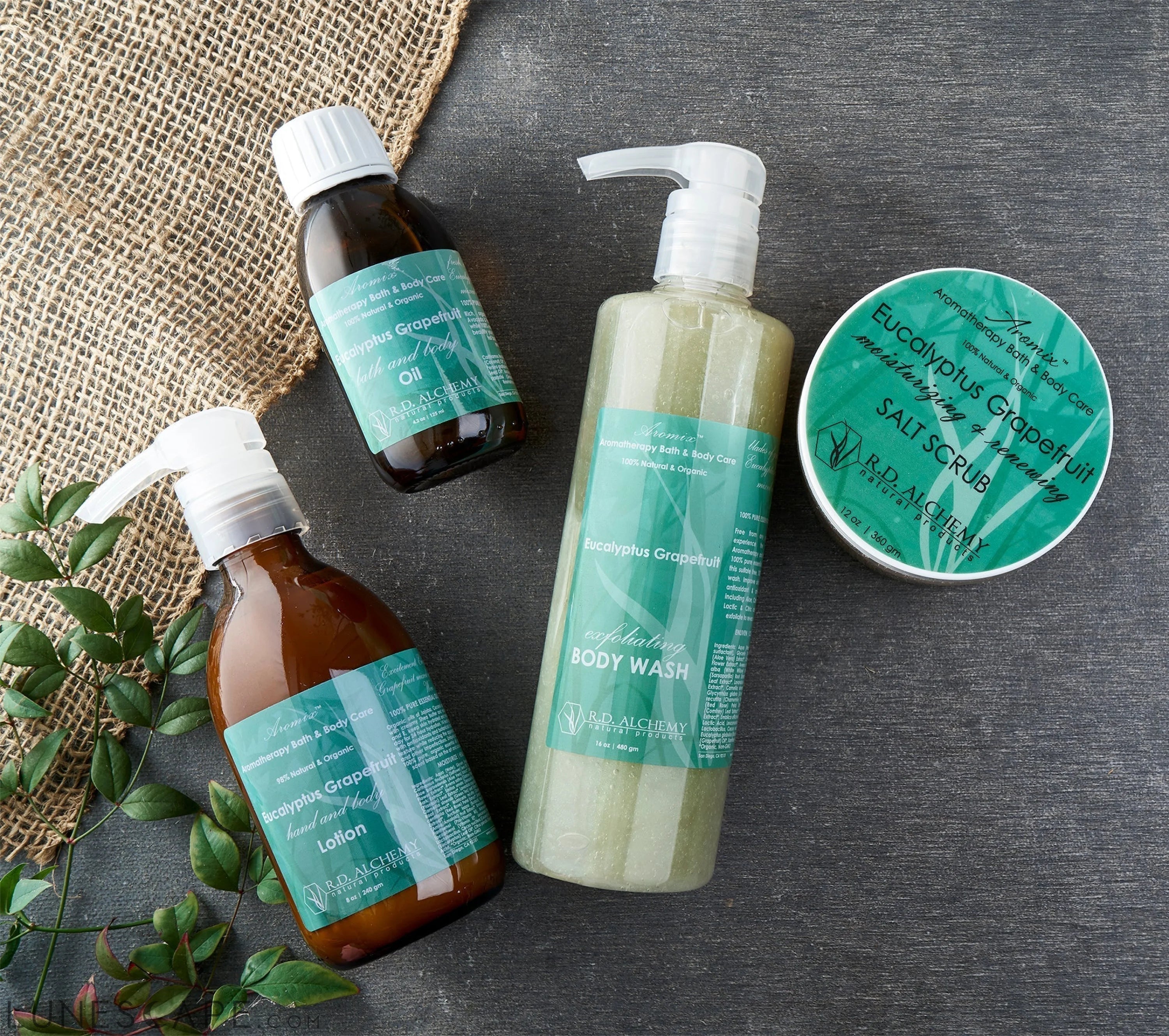 Eucalyptus Grapefruit - Sea Salt Body Scrub LUNESCAPE