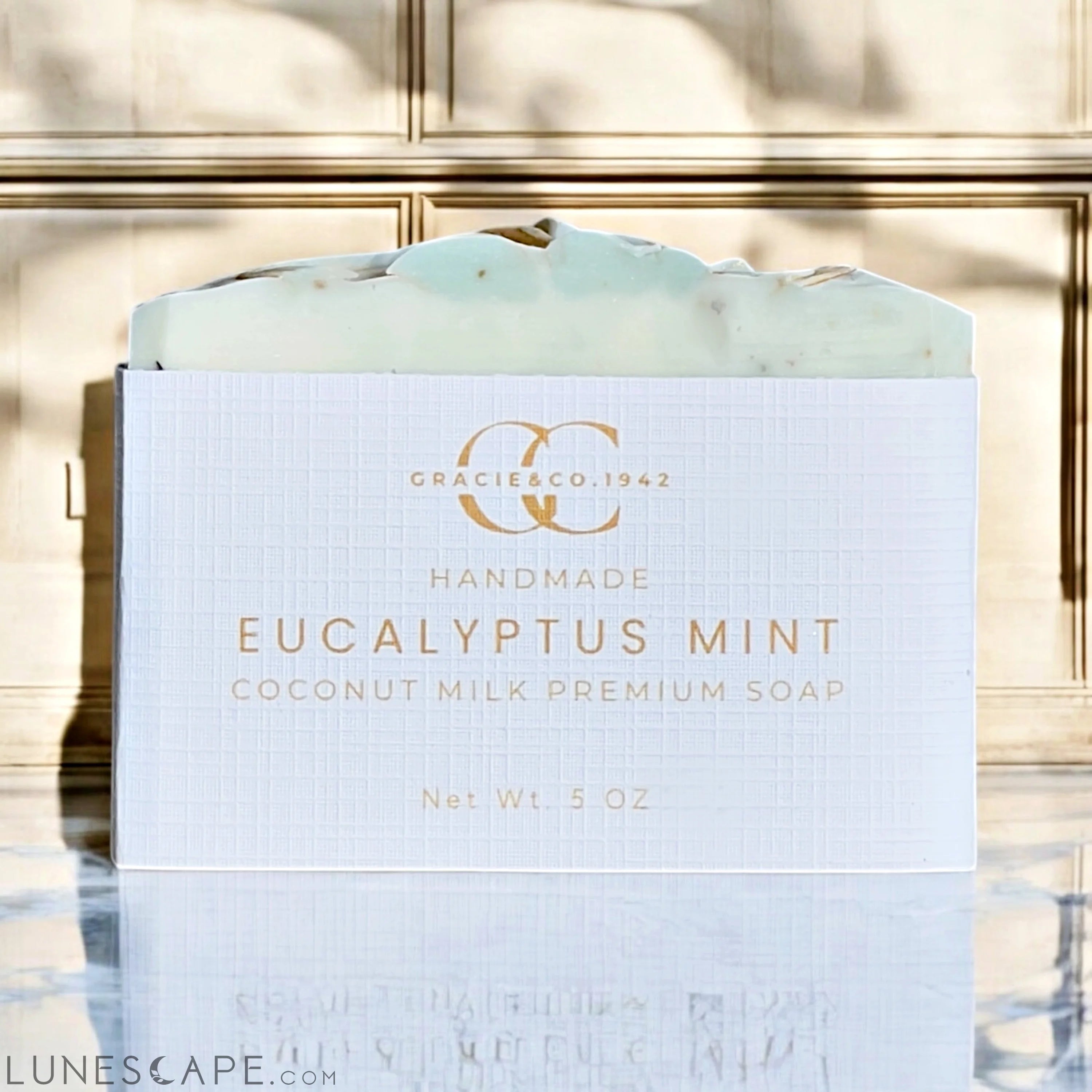 Eucalyptus Mint Handmade Soap (Coconut Milk) LUNESCAPE
