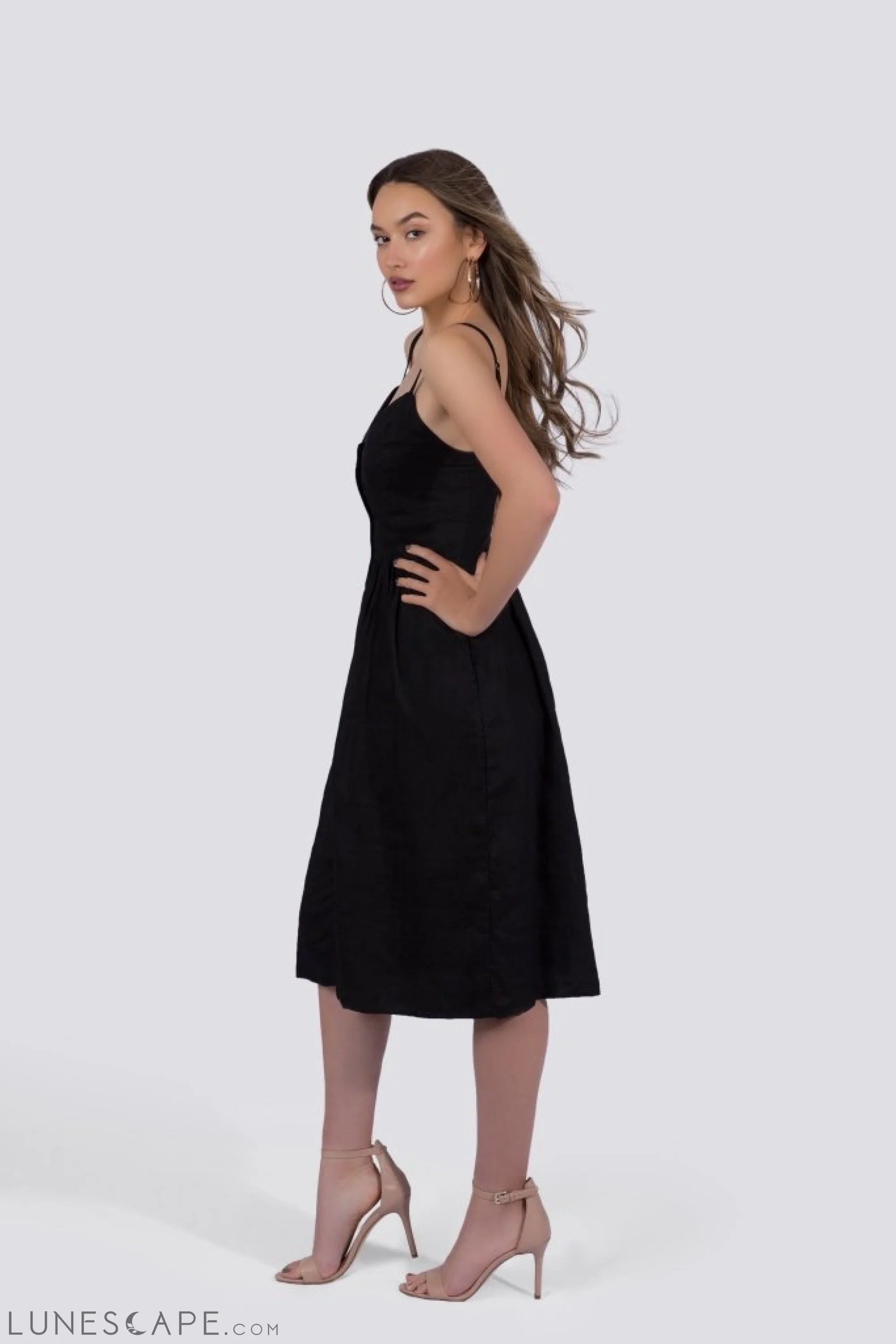 Everly Dress - Black LUNESCAPE