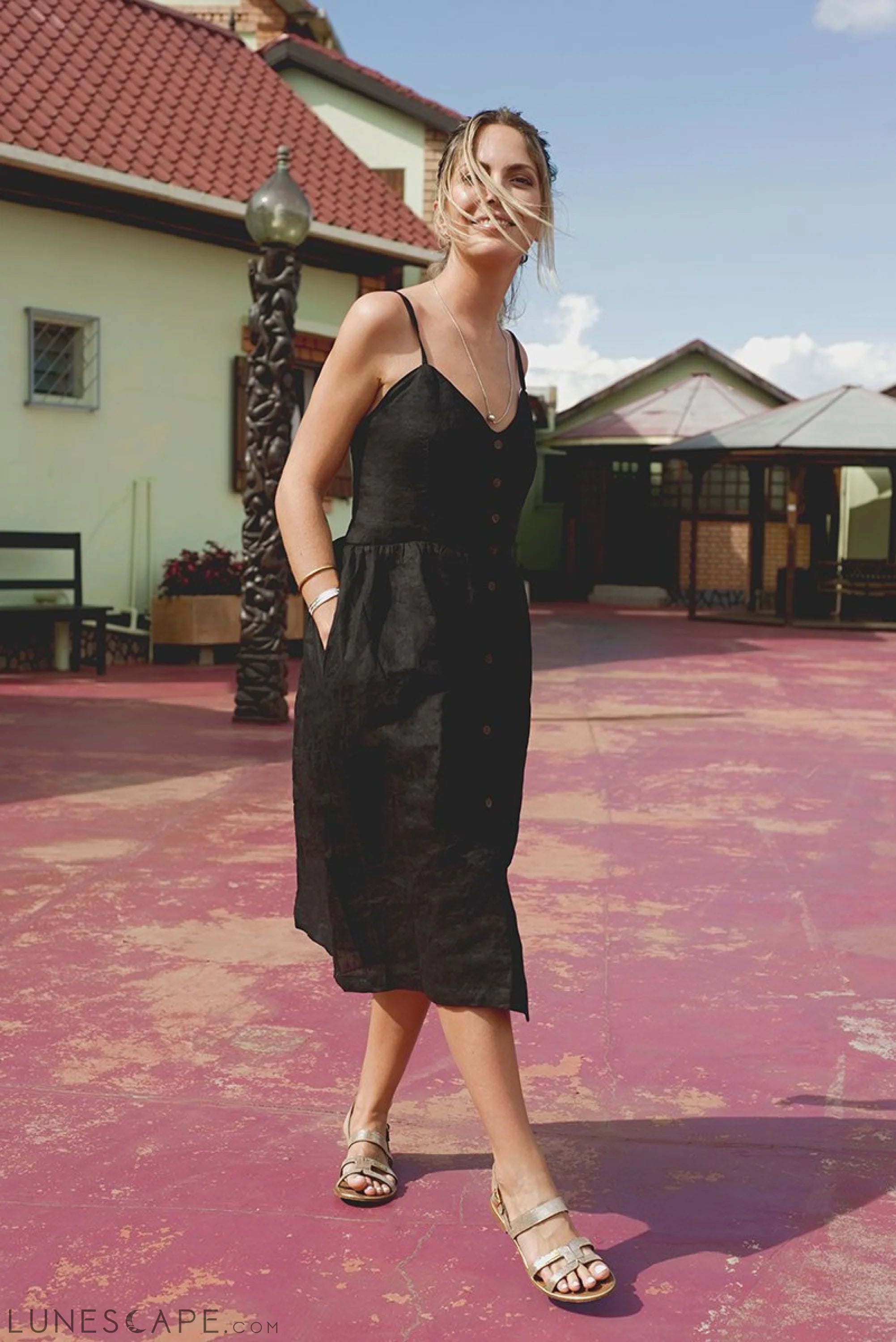 Everly Dress - Black LUNESCAPE