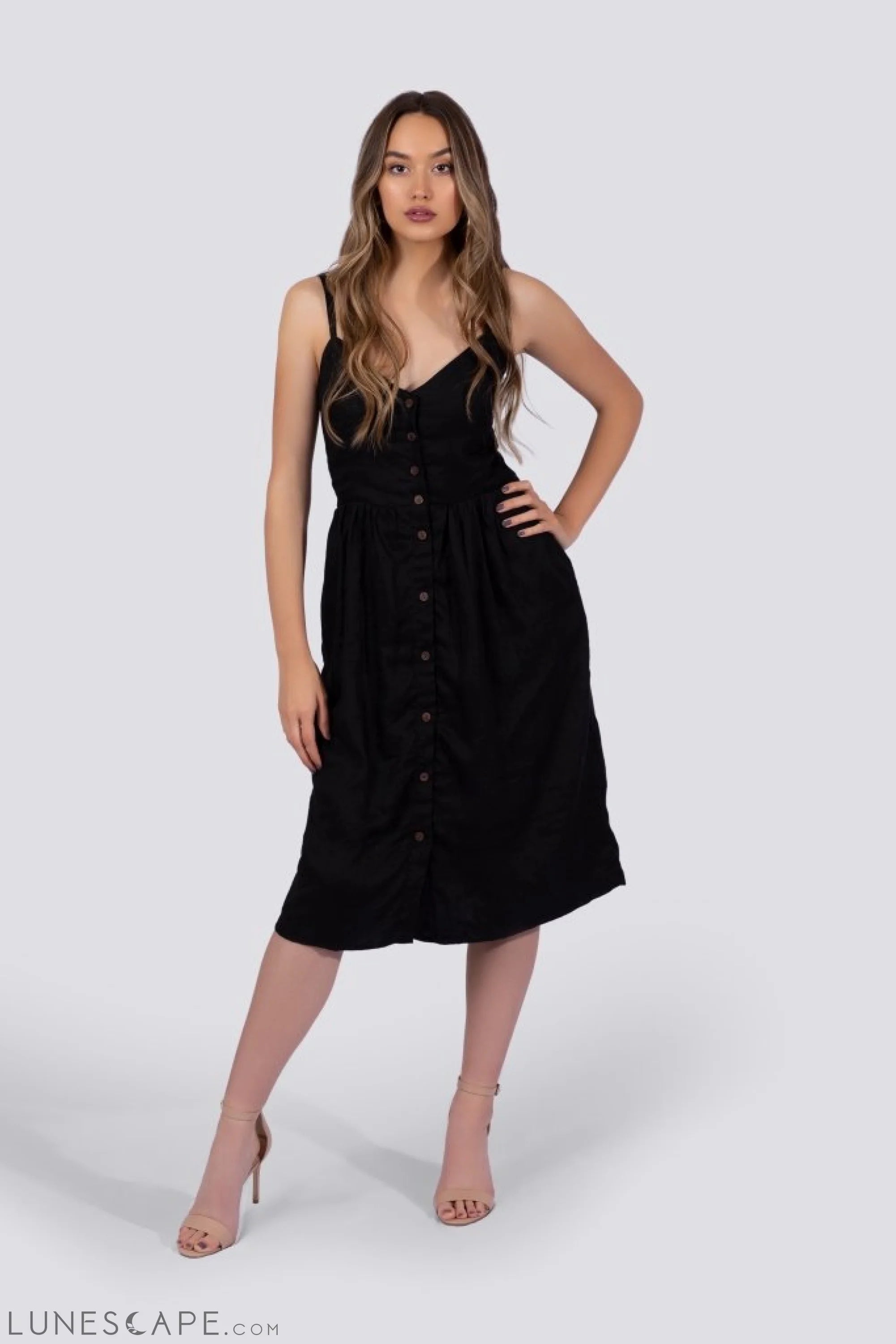 Everly Dress - Black LUNESCAPE