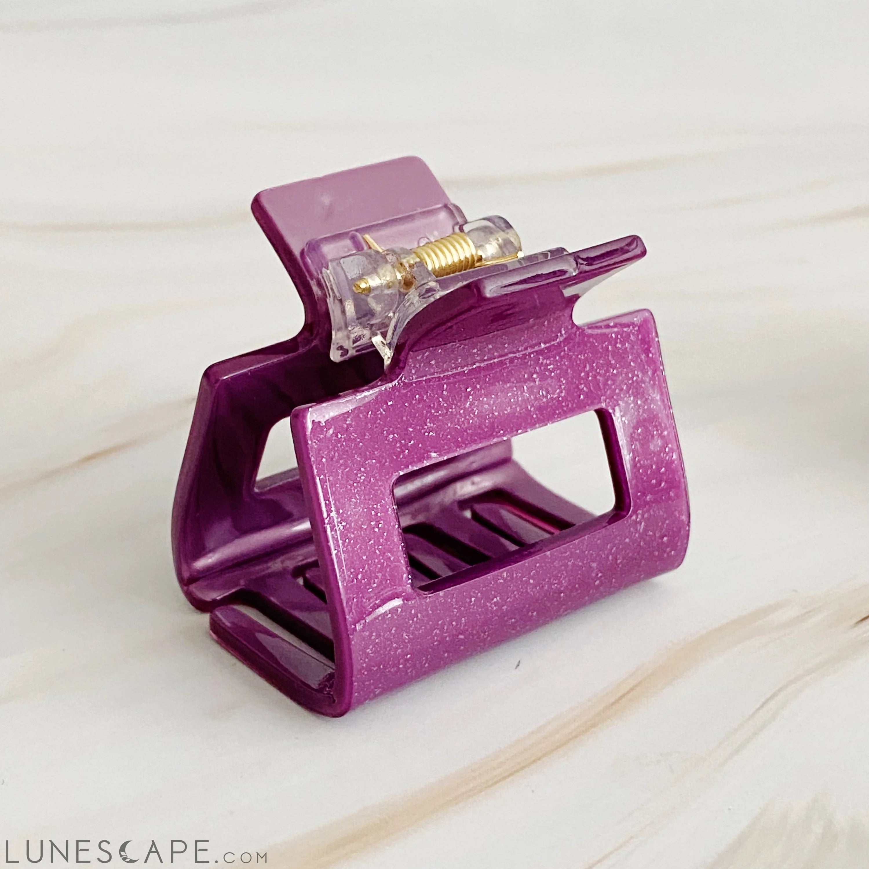 Everyday Perfect Hair Claw LUNESCAPE