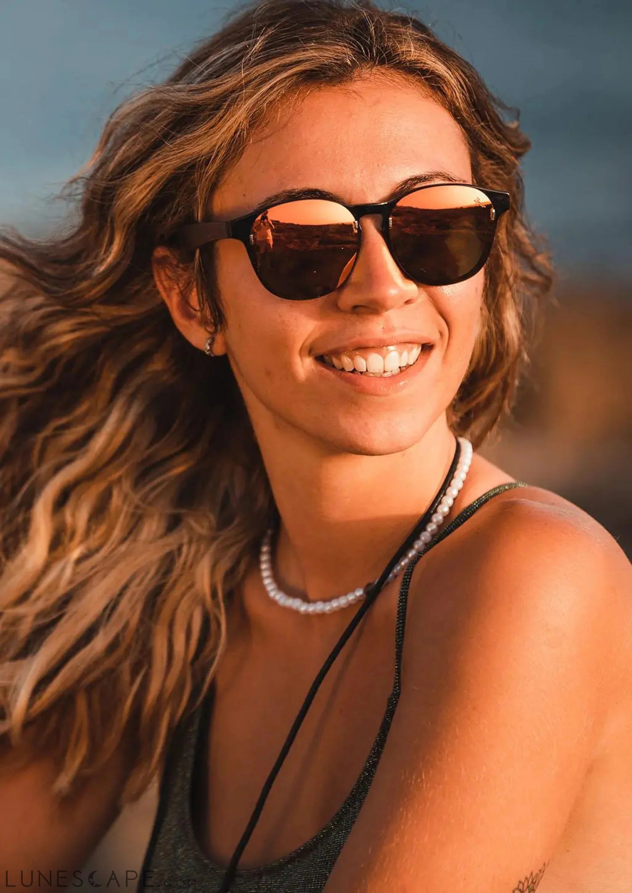 Eyewood ReInvented Wood - Round Sunglasses Unisex LUNESCAPE