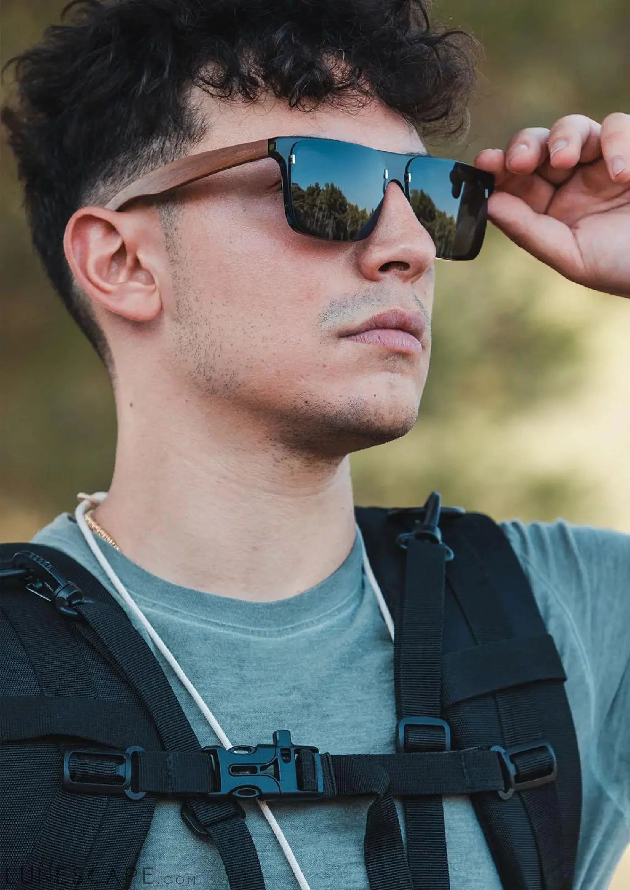 Eyewood ReInvented Wood - Square Sunglasses LUNESCAPE