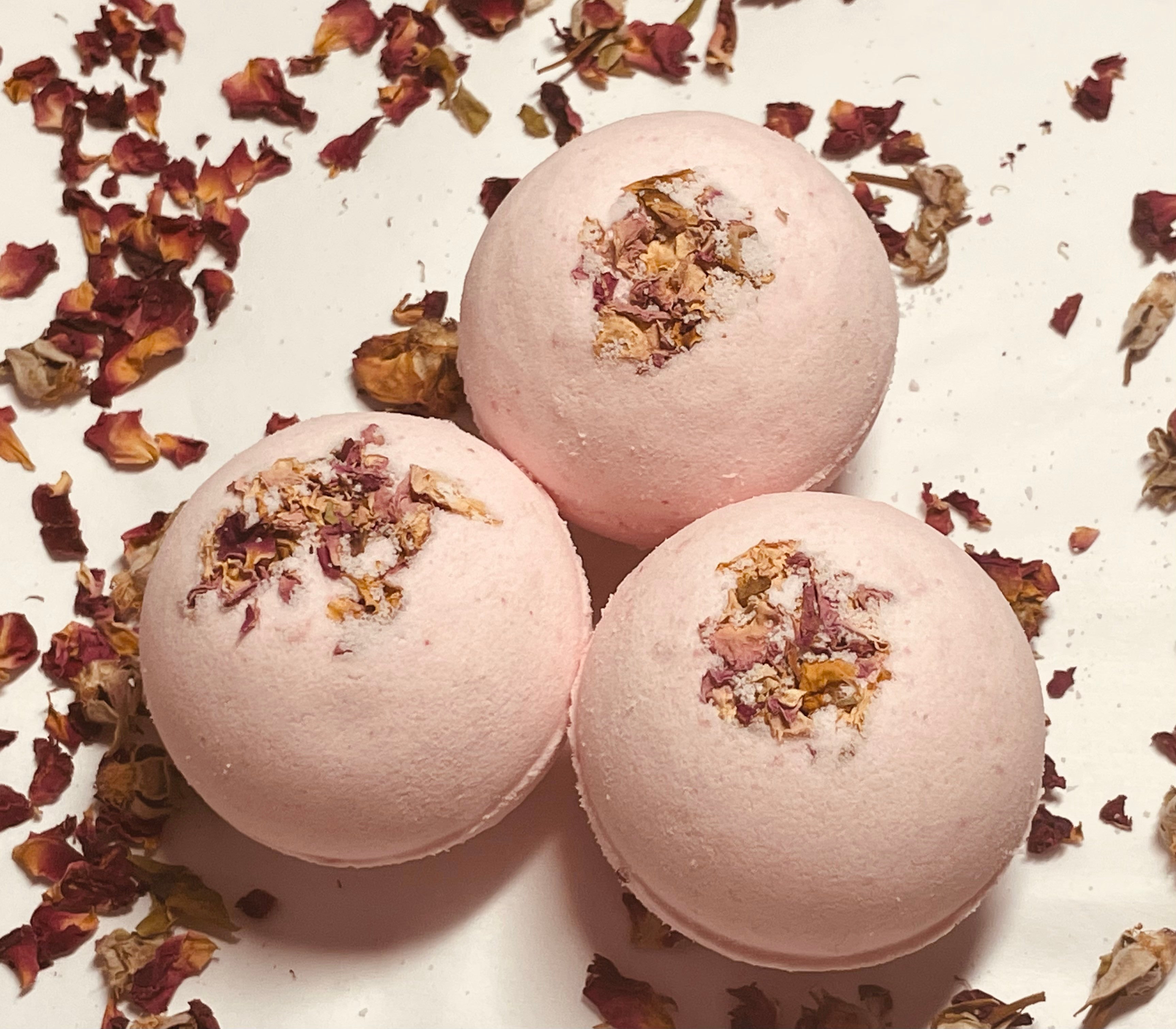 Rose Garden Handcrafted Bath Bomb LUNESCAPE
