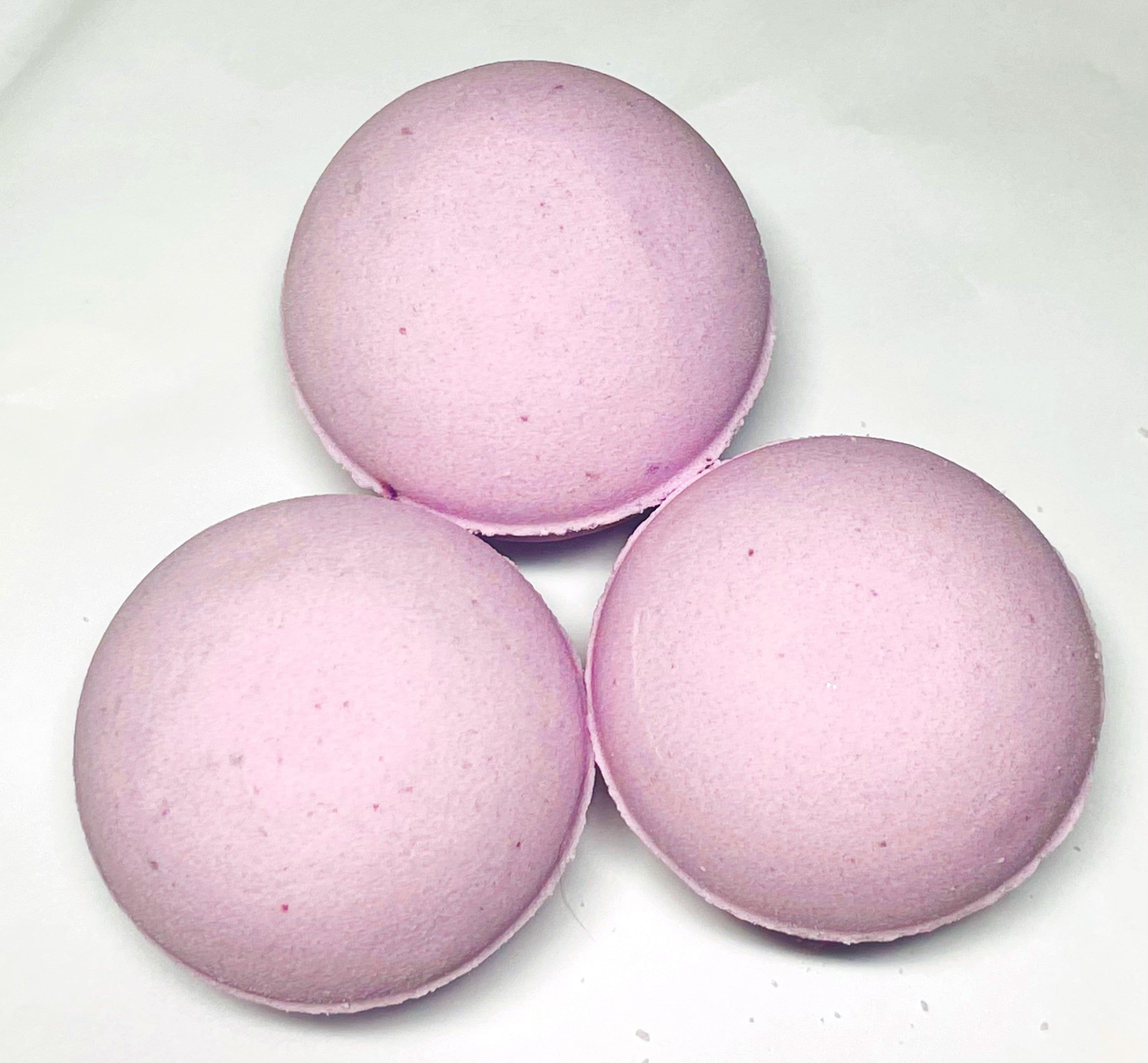 Blackberry & Sage Handcrafted Bath Bomb LUNESCAPE